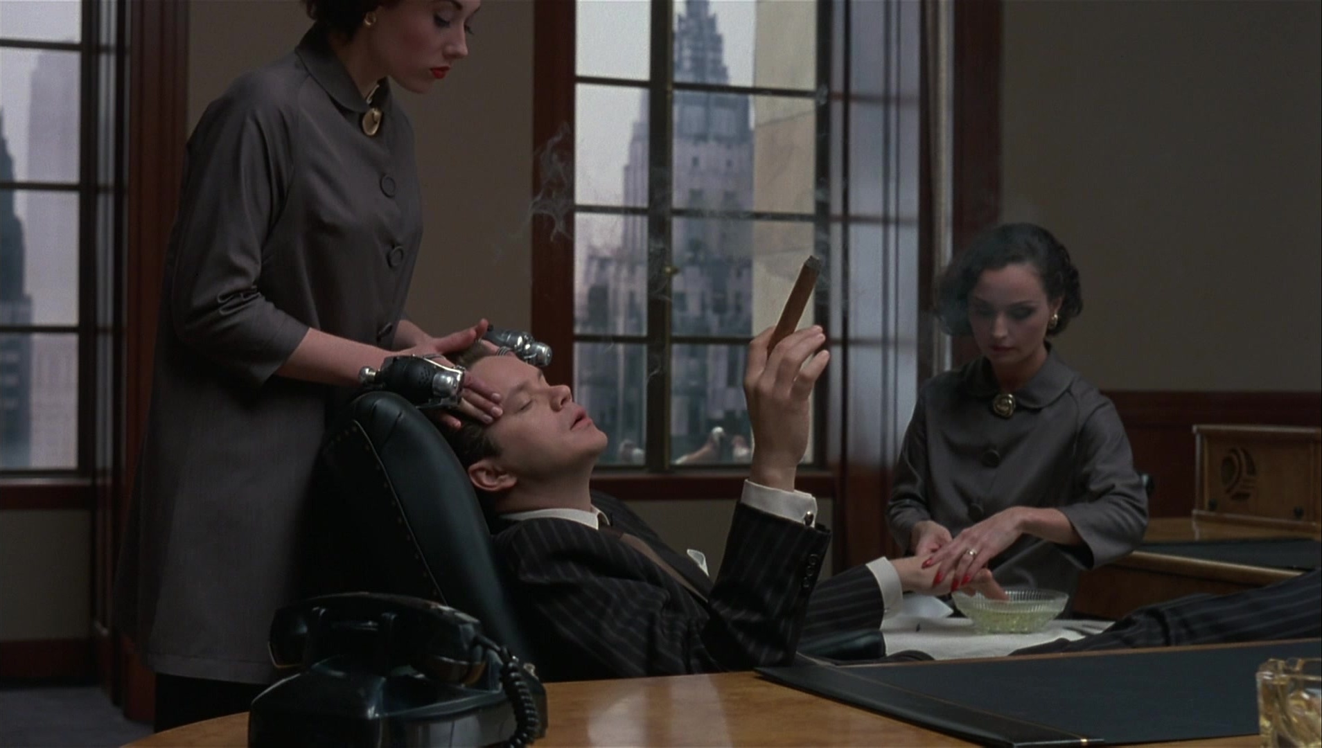 The Hudsucker Proxy (1994), wide, 1.77:1 — film still