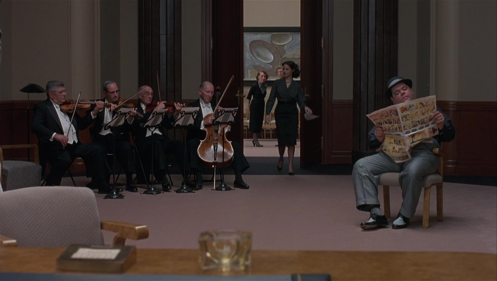 The Hudsucker Proxy (1994), wide, 1.77:1 — film still