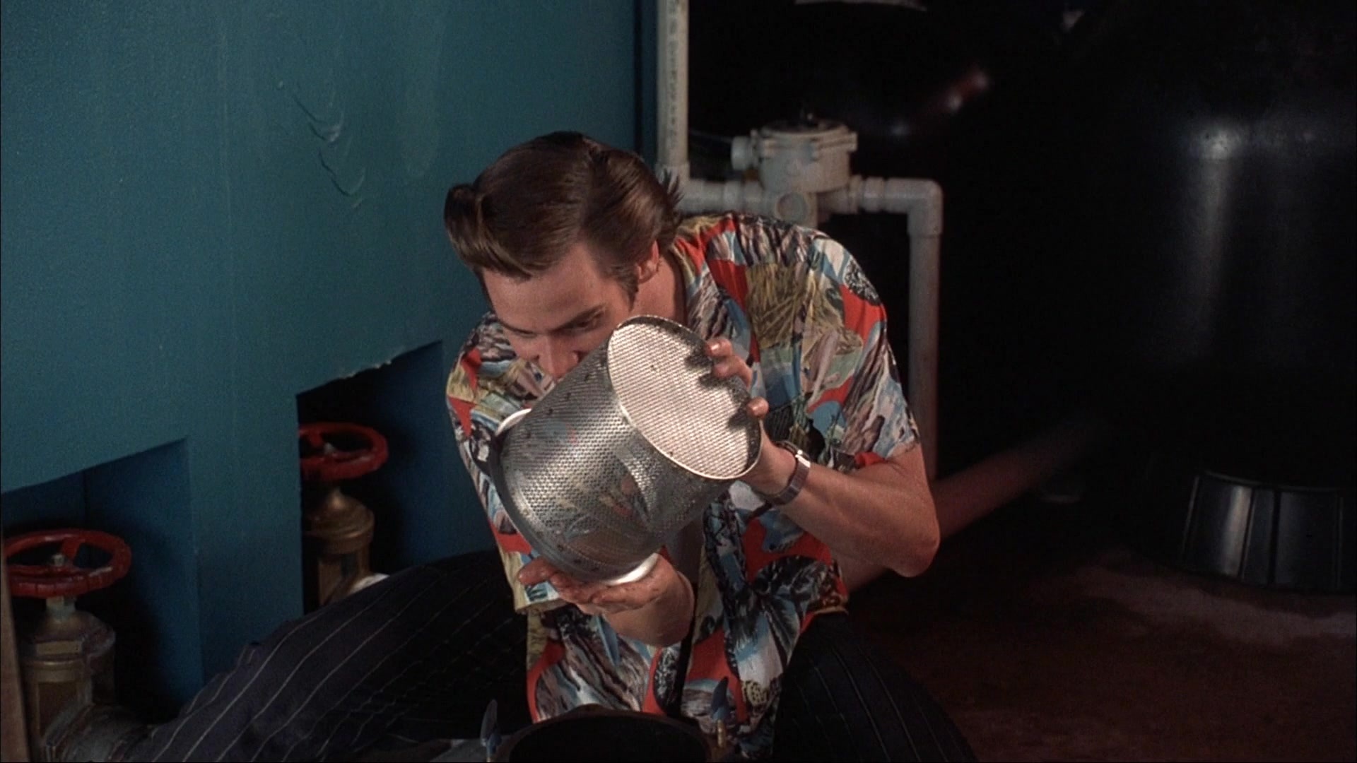 Ace Ventura: Pet Detective (1993), unknown, 1.78:1 — film still