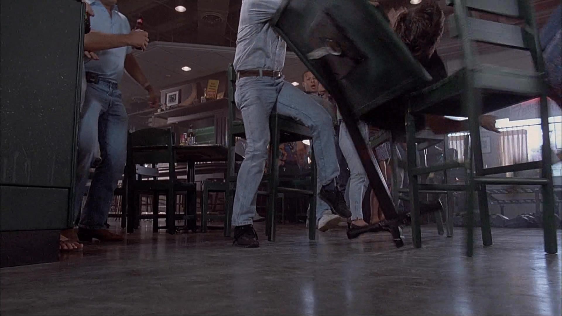 Ace Ventura: Pet Detective (1993), wide, 1.78:1 — film still