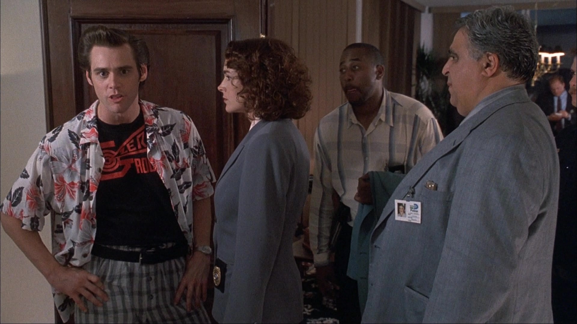 Ace Ventura: Pet Detective (1993), wide, 1.78:1 — film still