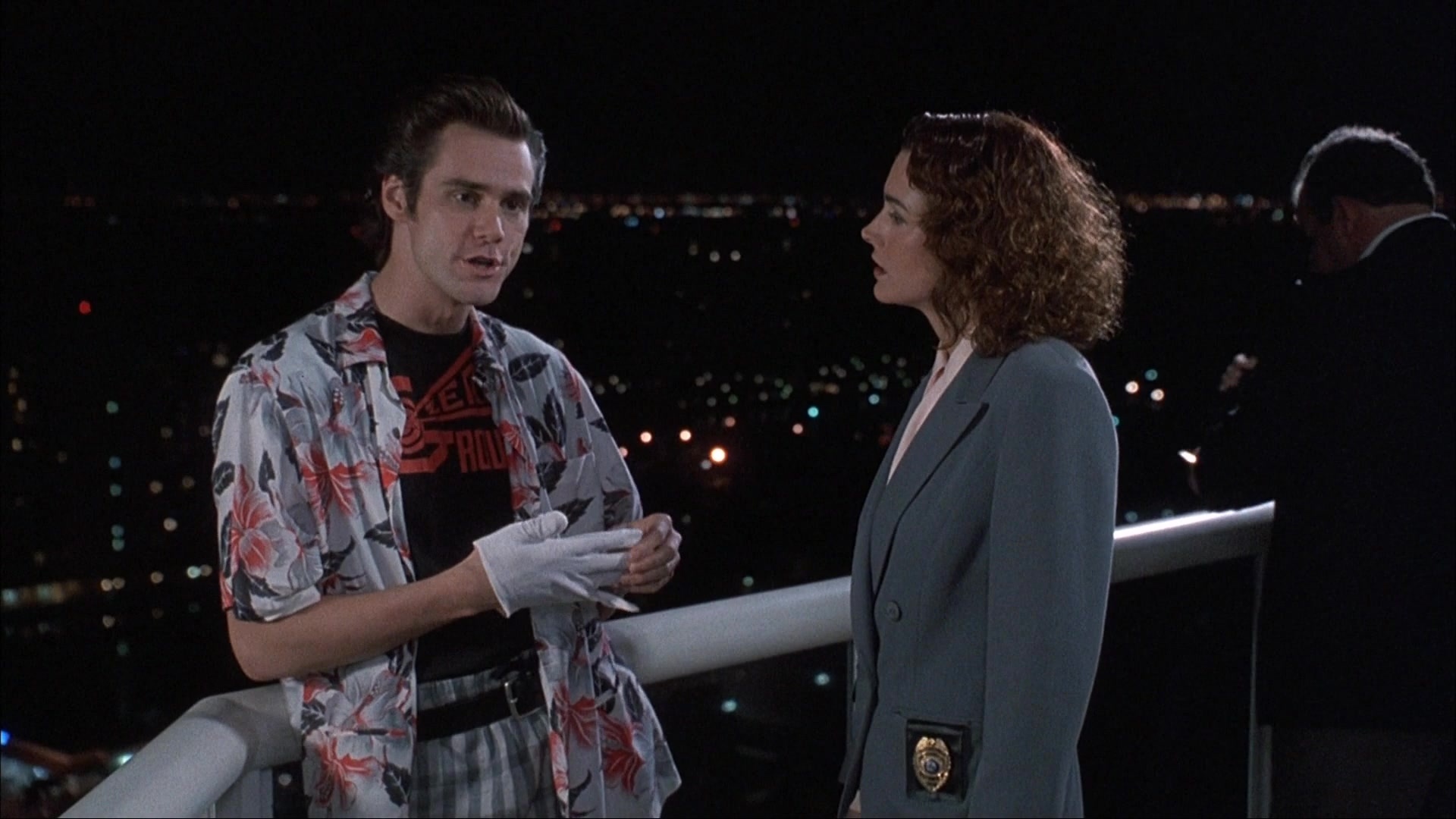 Ace Ventura: Pet Detective (1993), wide, 1.78:1 — film still