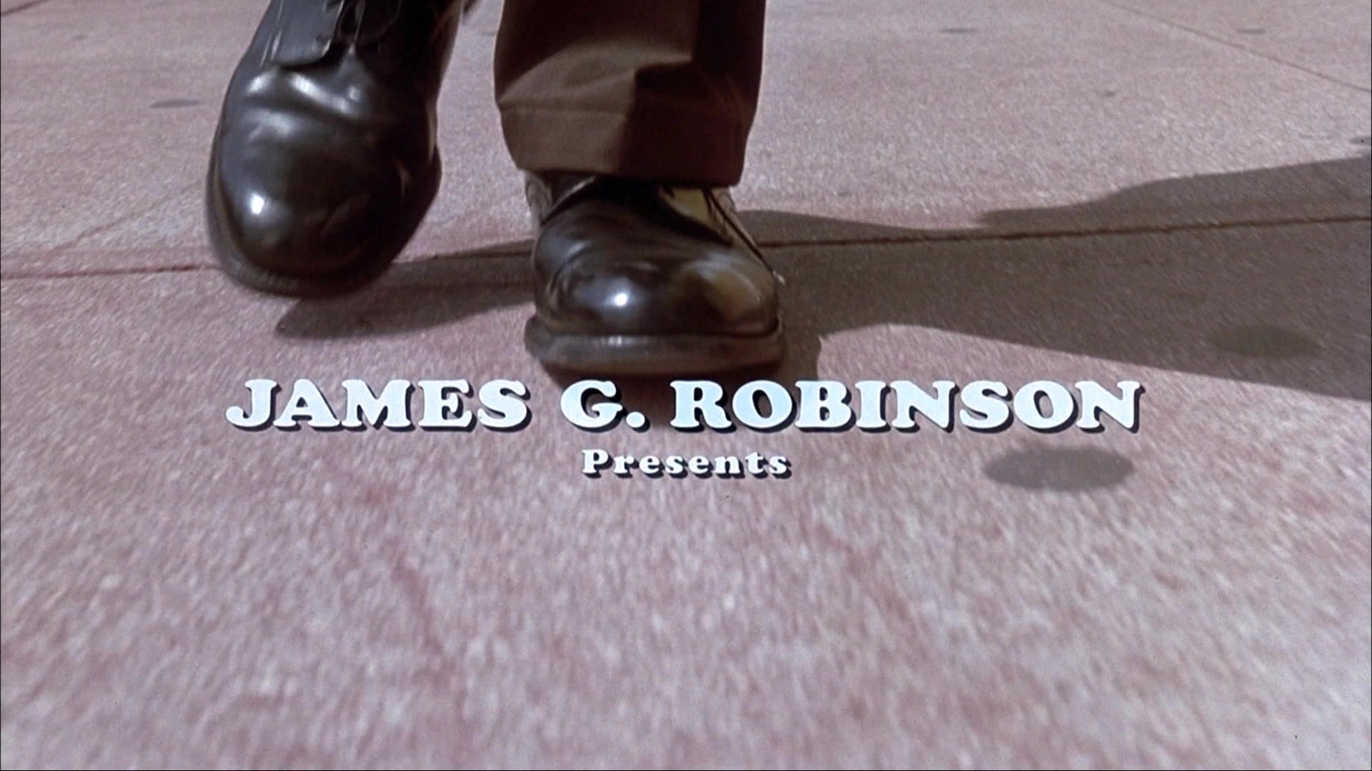 Ace Ventura: Pet Detective (1993), wide, 1.78:1 — film still