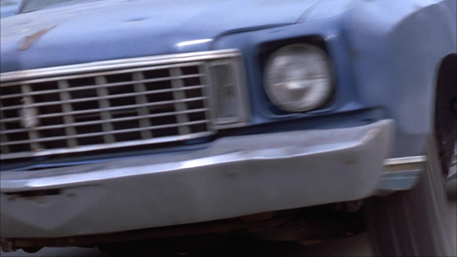 Ace Ventura: Pet Detective (1993), unknown, 1.78:1 — film still