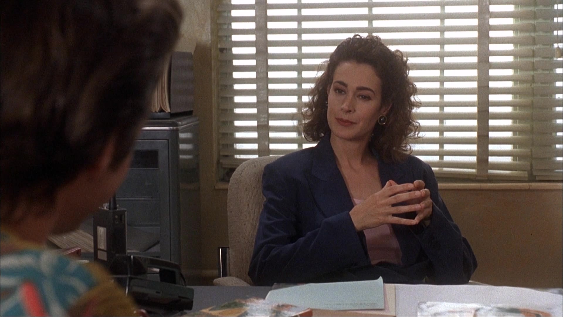 Ace Ventura: Pet Detective (1993), wide, 1.78:1 — film still
