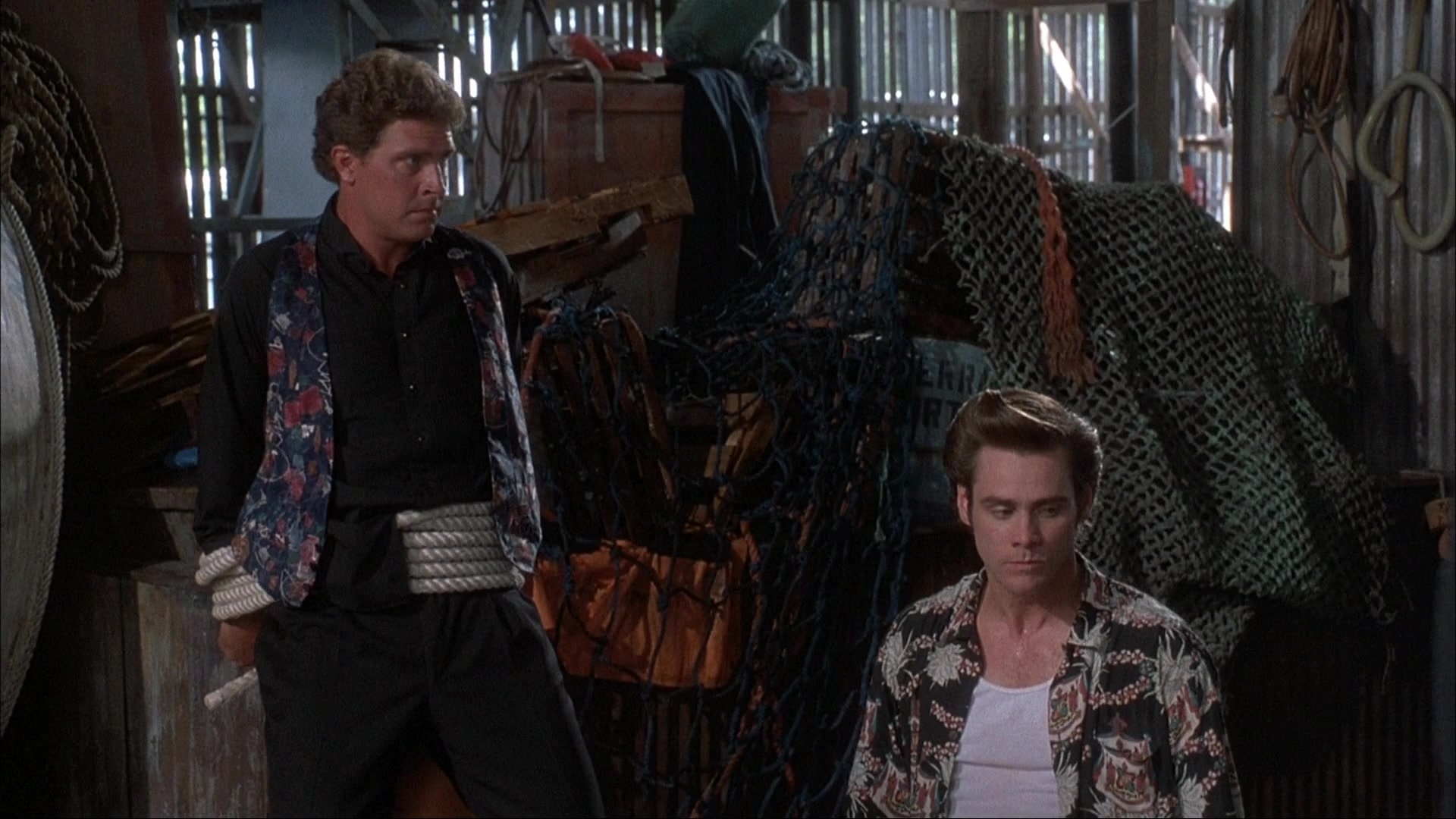 Ace Ventura: Pet Detective (1993), wide, 1.78:1 — film still