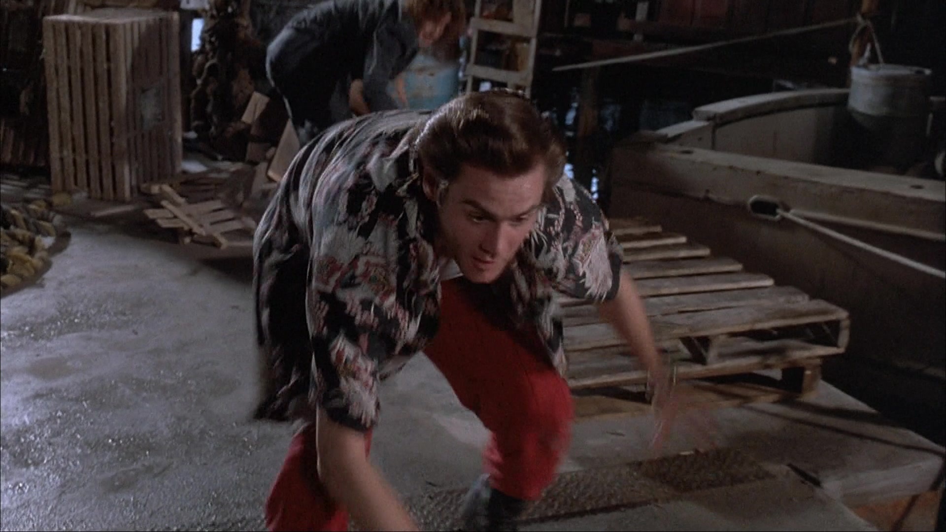 Ace Ventura: Pet Detective (1993), wide, 1.78:1 — film still