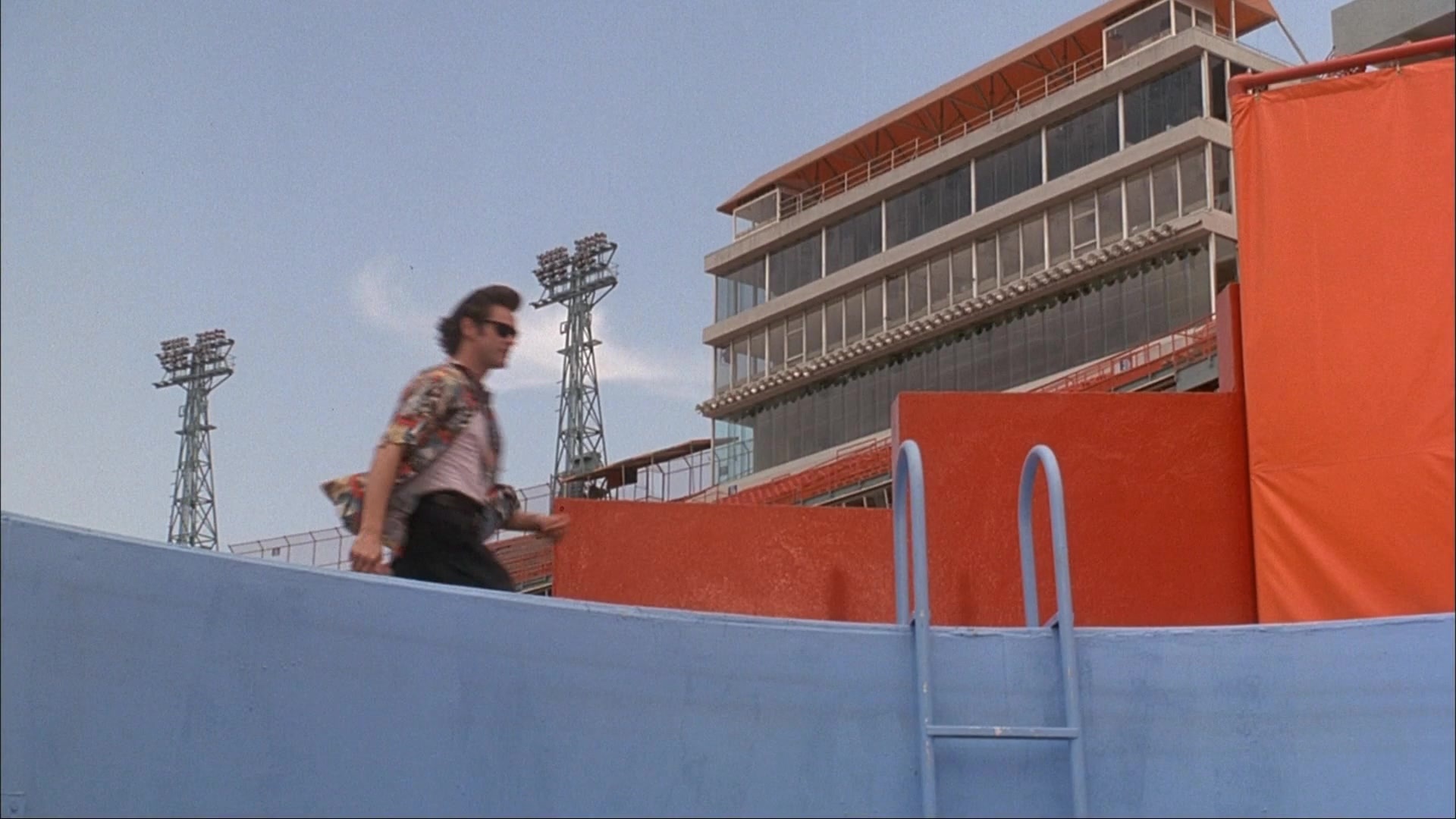 Ace Ventura: Pet Detective (1993), unknown, 1.78:1 — film still