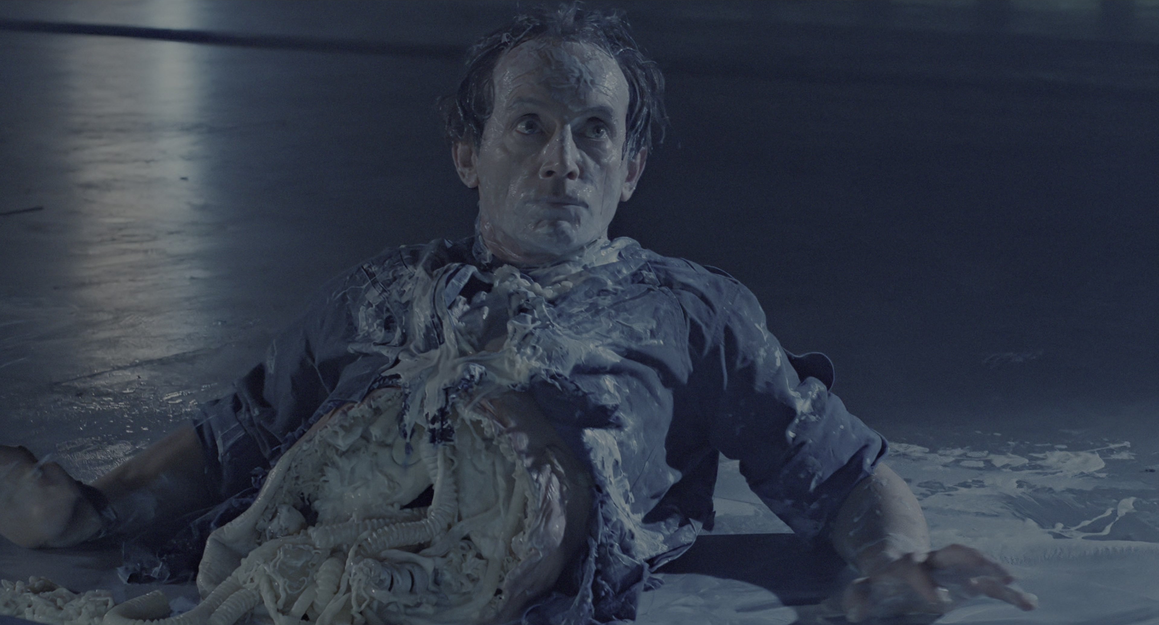 Aliens (1986), wide, 1.85:1 — film still