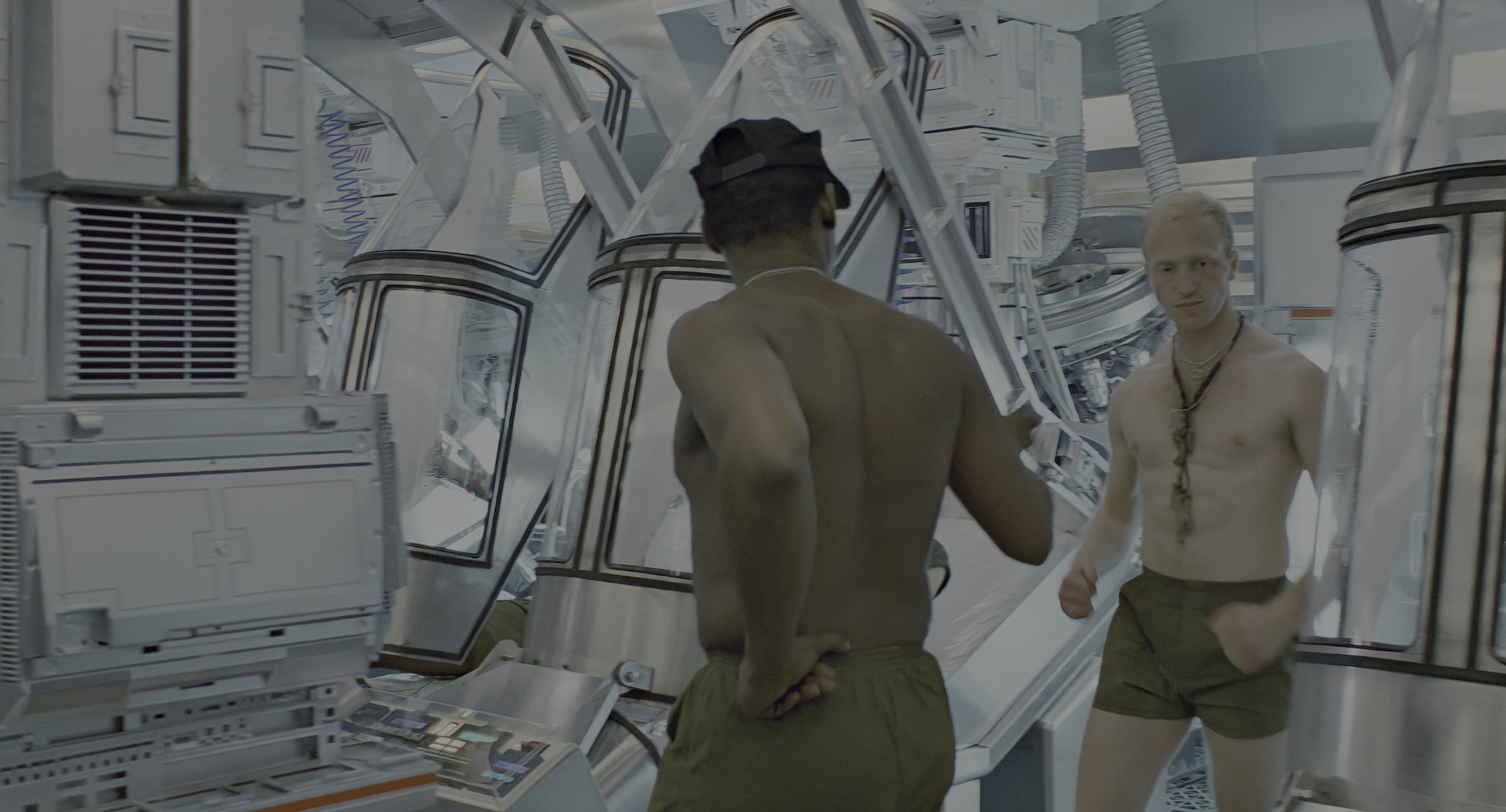 Aliens (1986), wide, 1.85:1 — film still