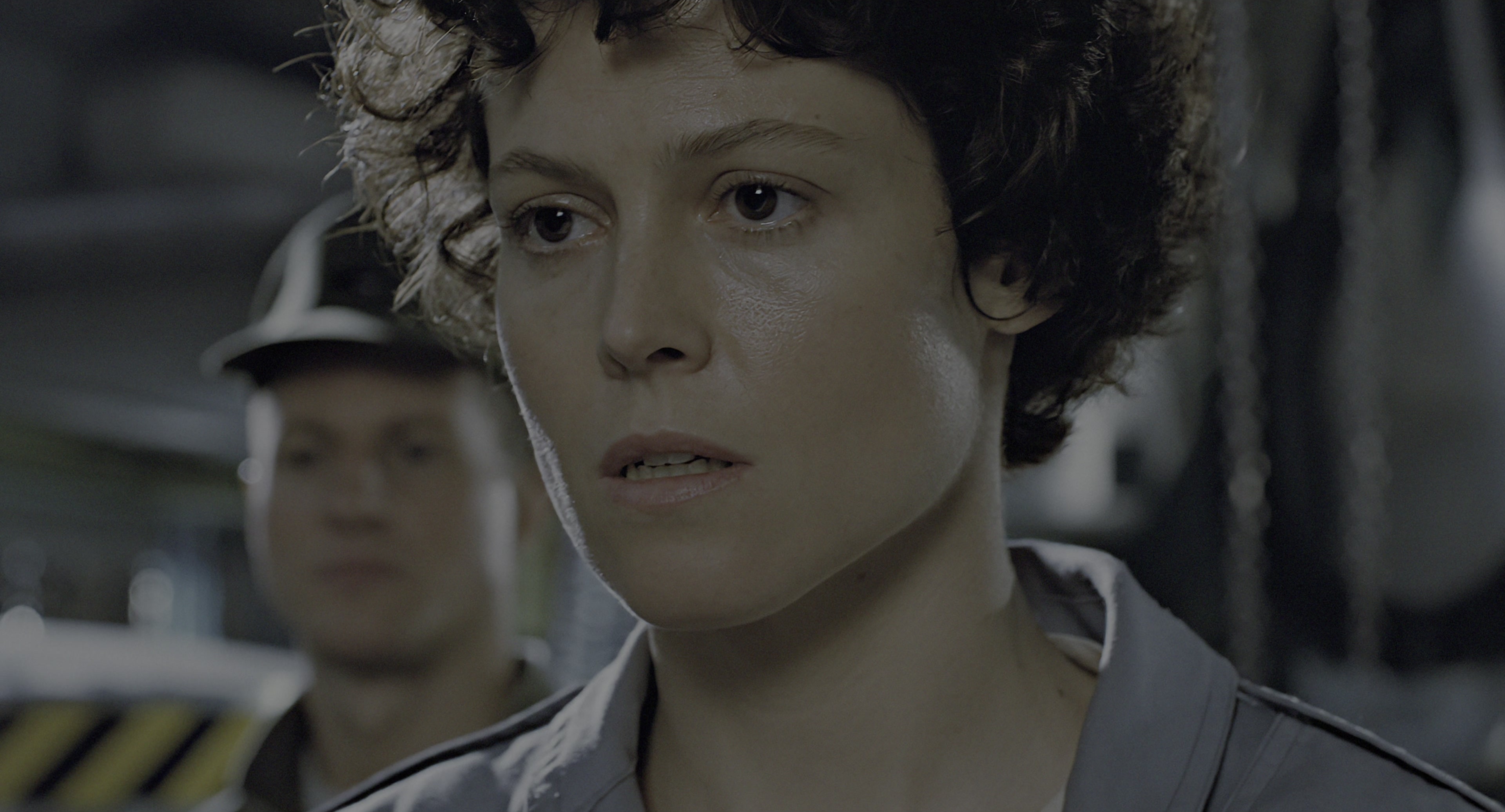 Aliens (1986), close, 1.85:1 — film still