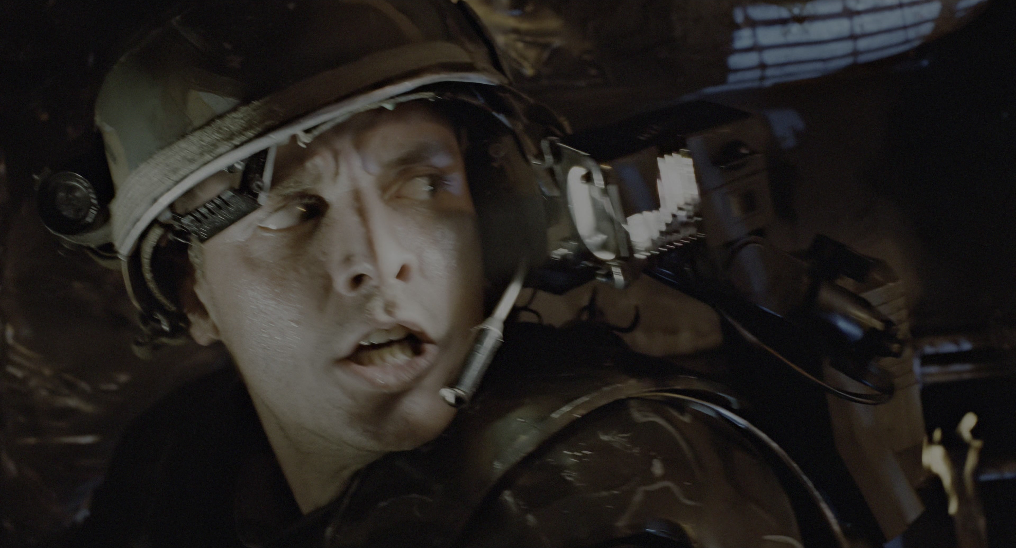 Aliens (1986), wide, 1.85:1 — film still