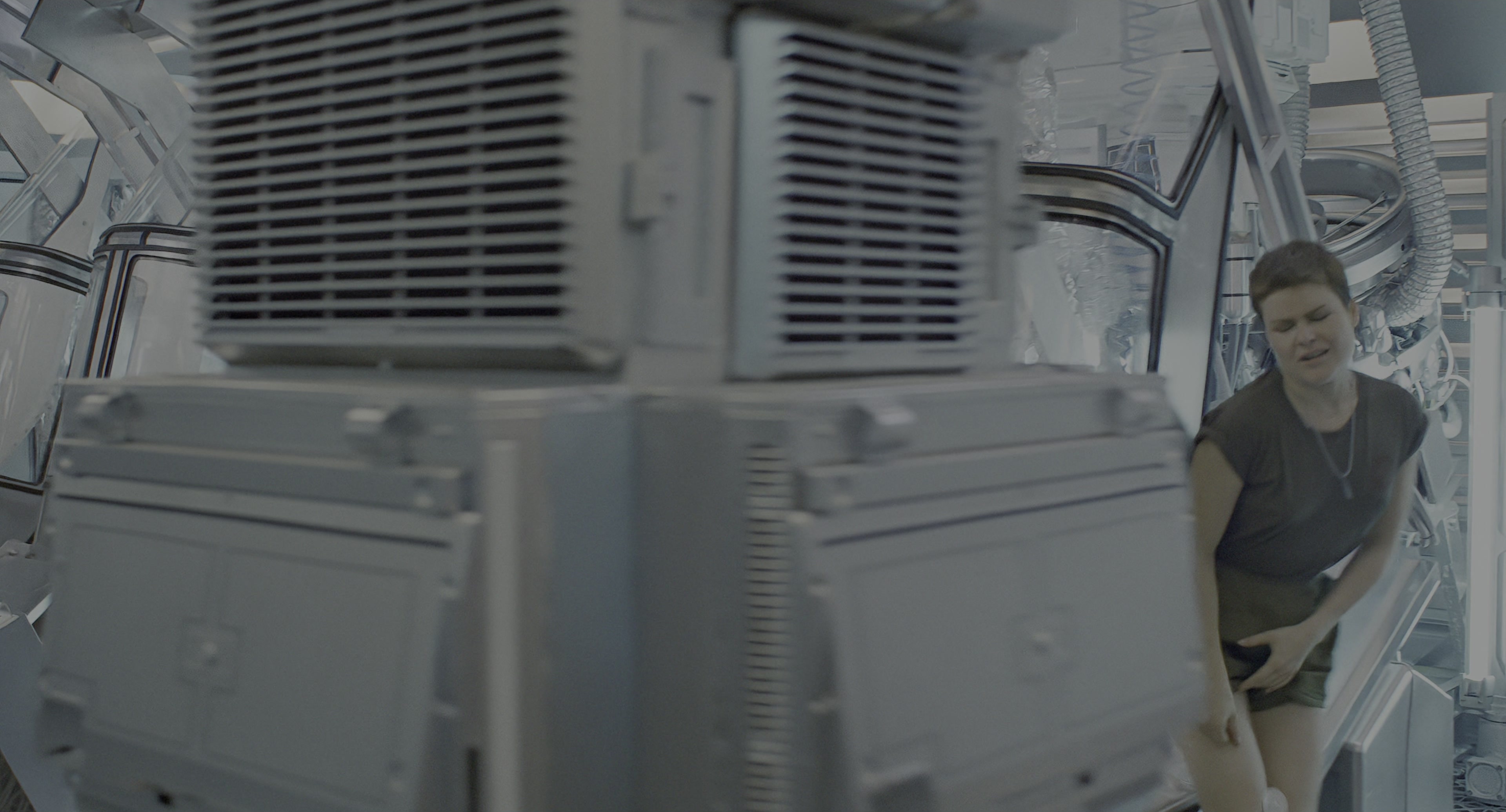Aliens (1986), wide, 1.85:1 — film still
