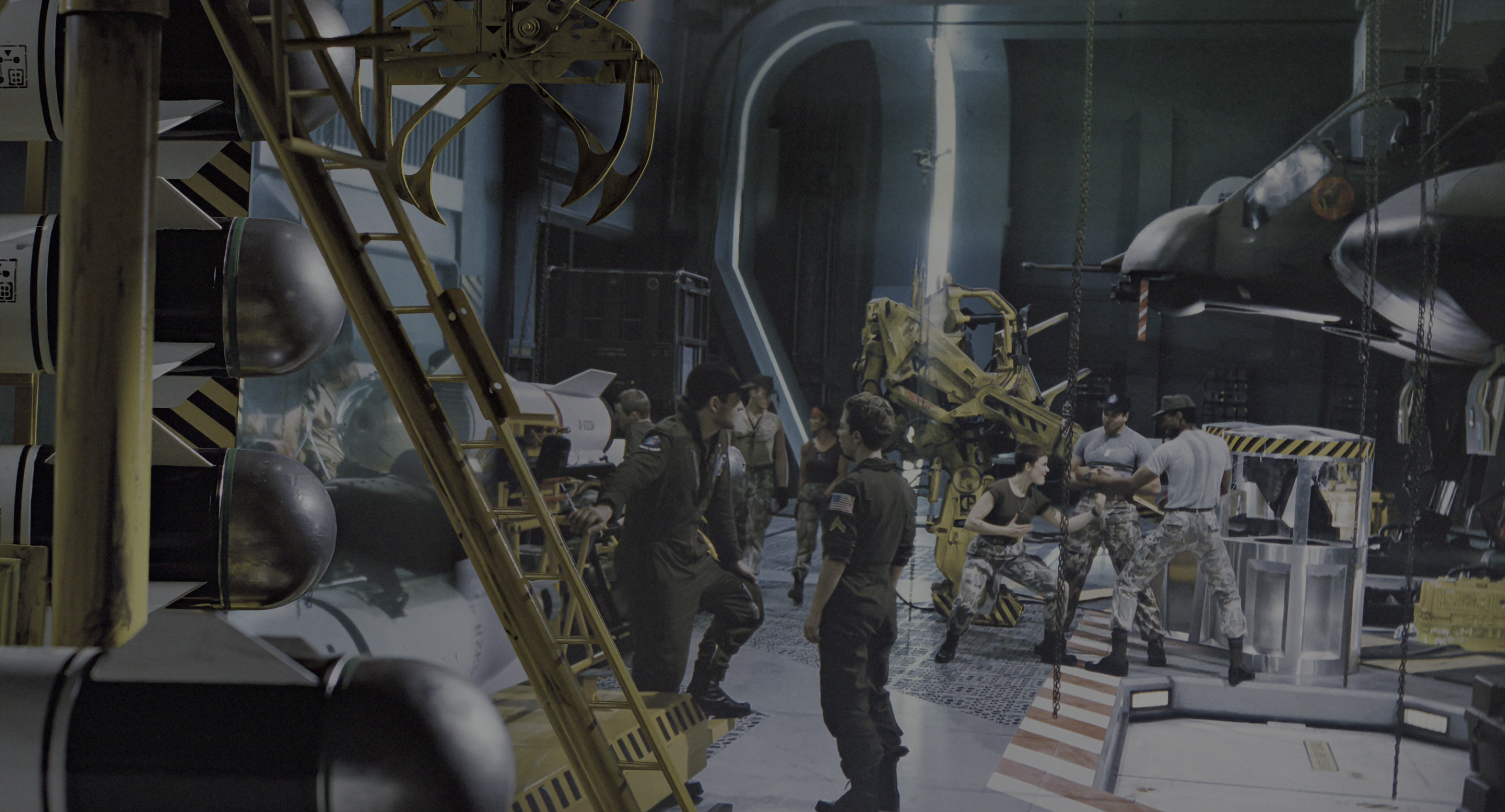 Aliens (1986), wide, 1.85:1 — film still