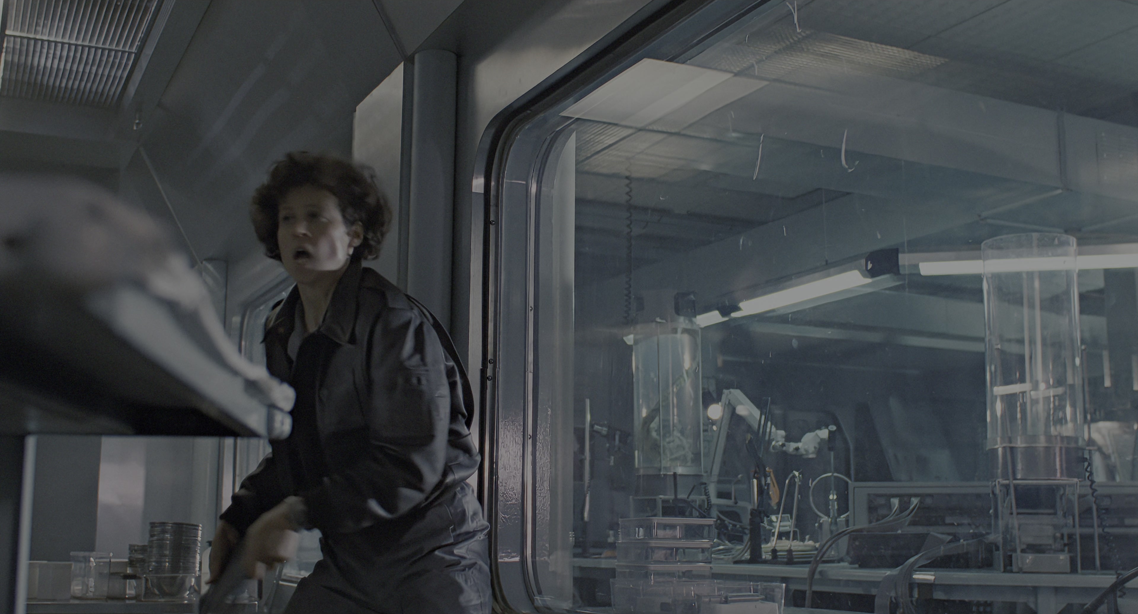 Aliens (1986), wide, 1.85:1 — film still