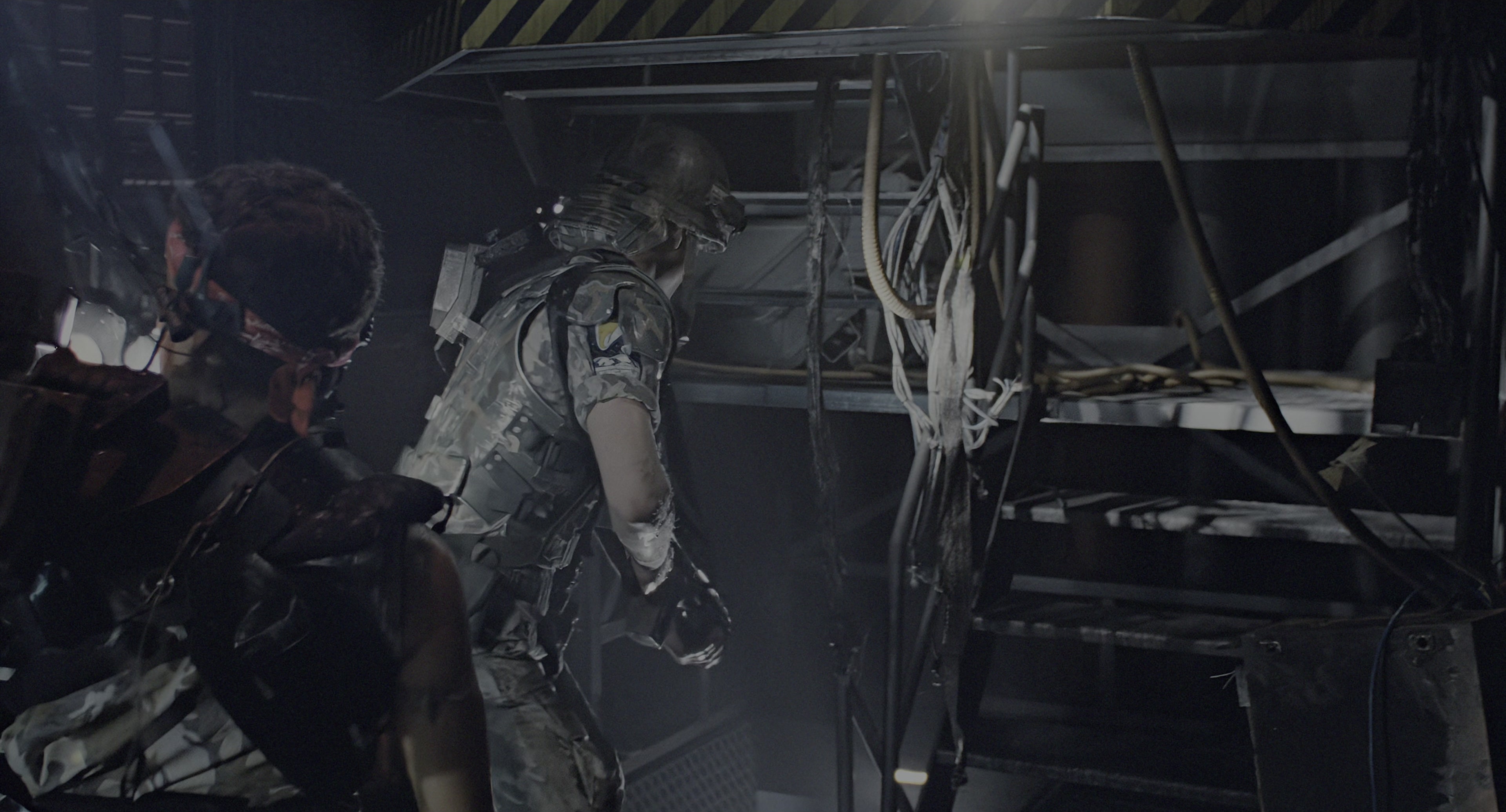 Aliens (1986), wide, 1.85:1 — film still