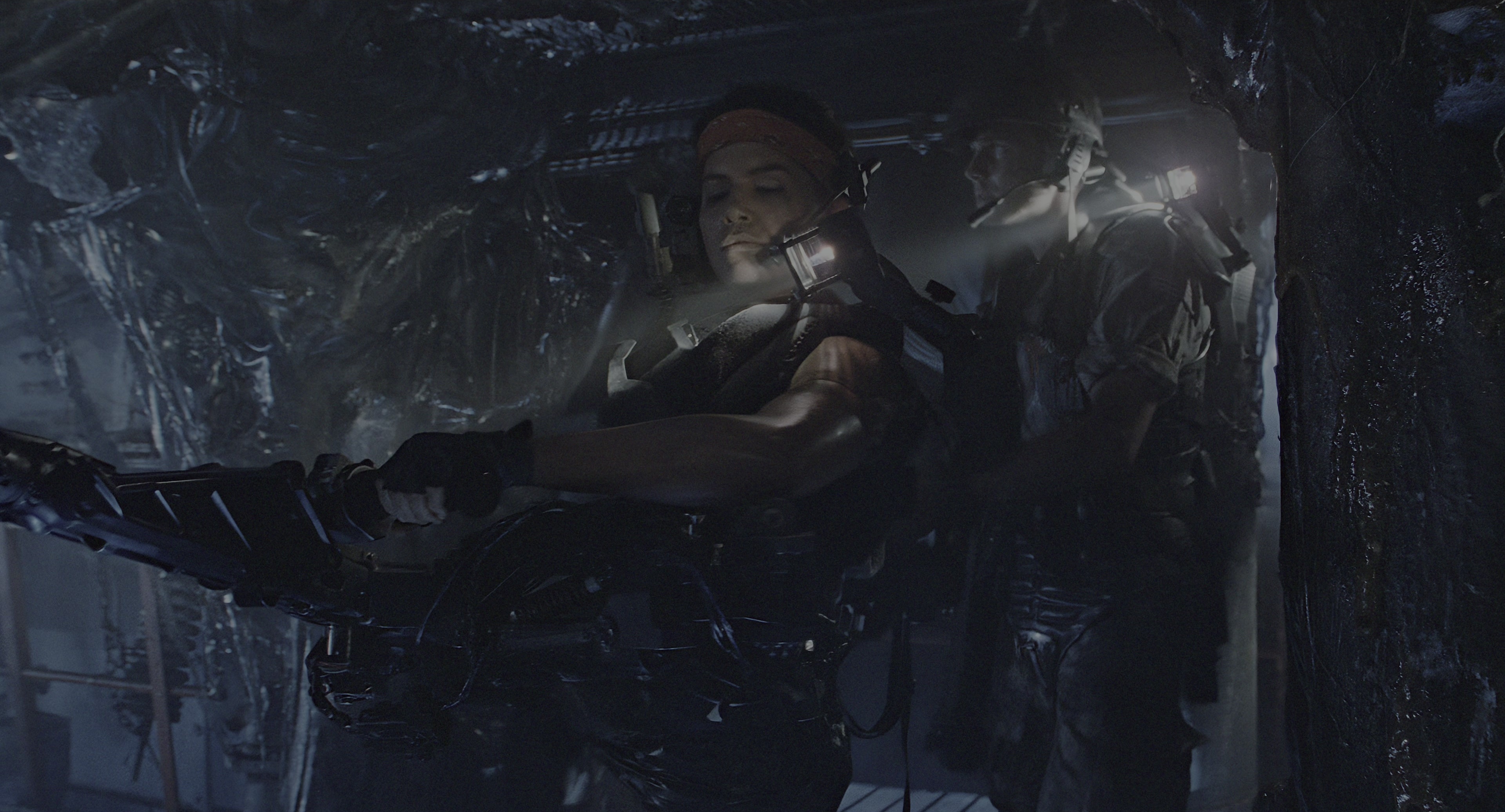 Aliens (1986), wide, 1.85:1 — film still
