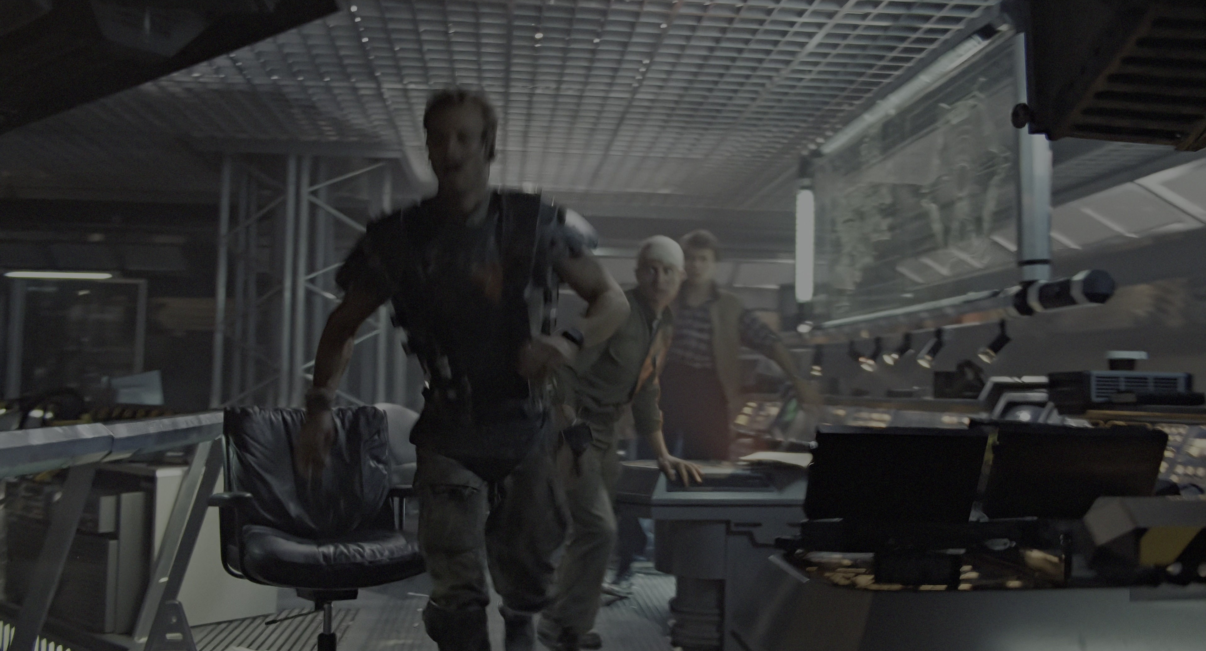 Aliens (1986), wide, 1.85:1 — film still