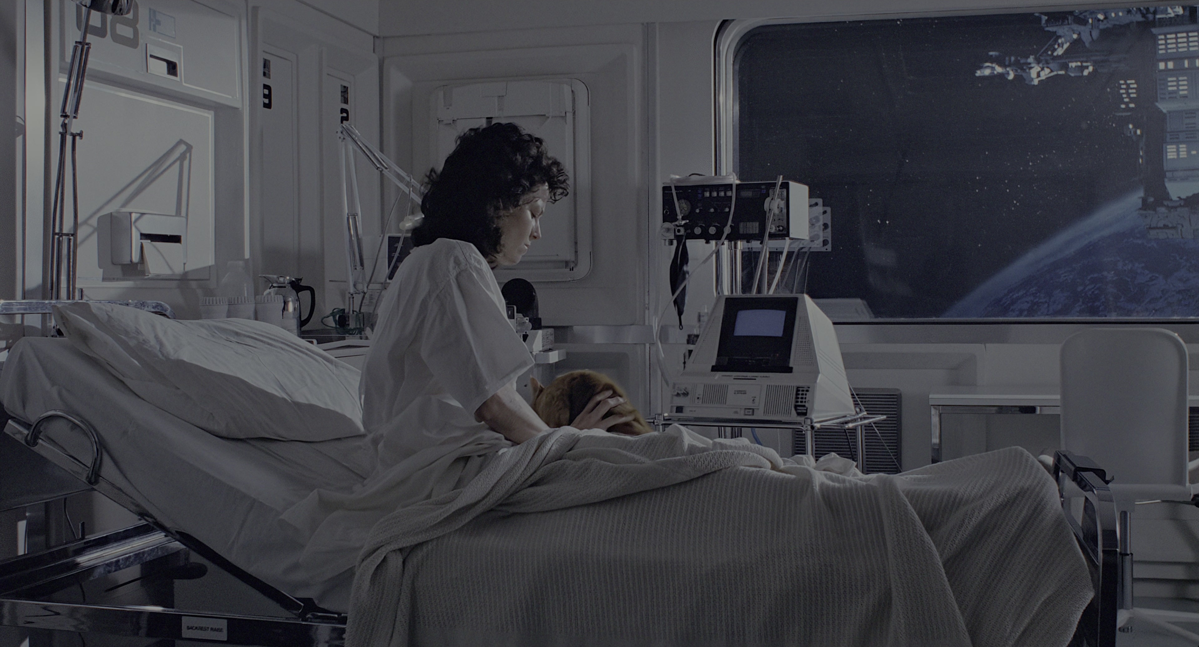 Aliens (1986), wide, 1.85:1 — film still