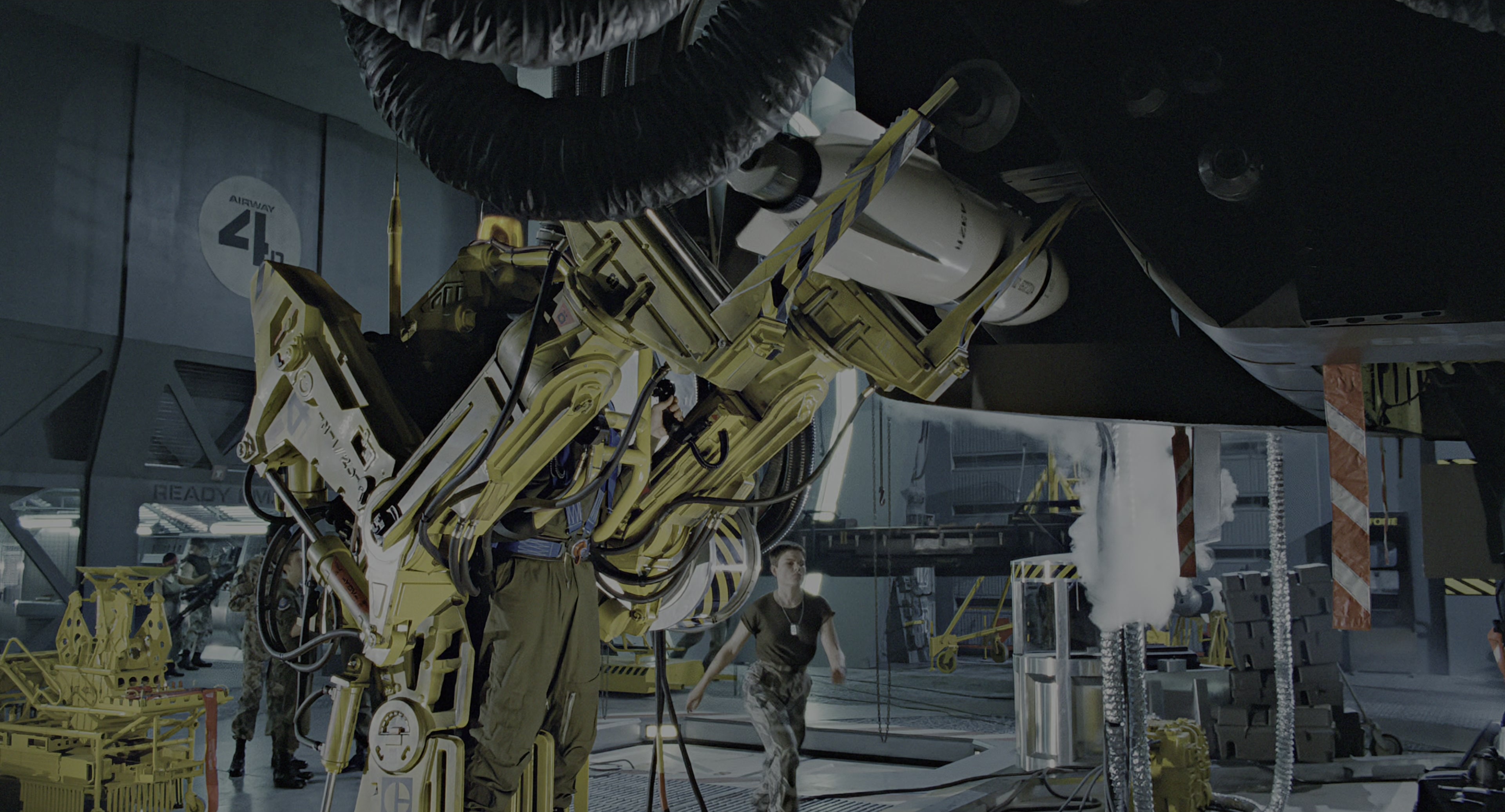 Aliens (1986), wide, 1.85:1 — film still