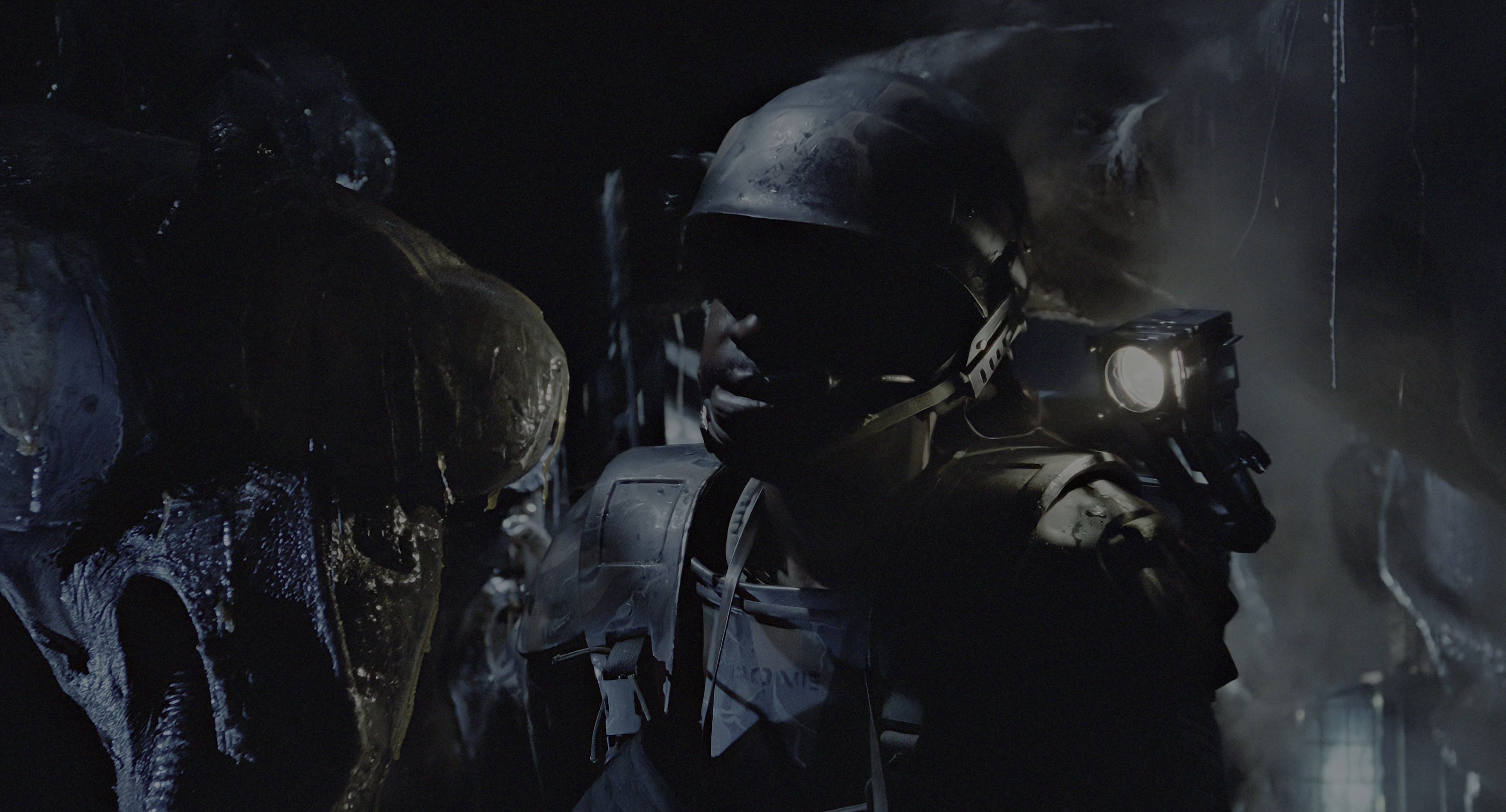 Aliens (1986), wide, 1.85:1 — film still
