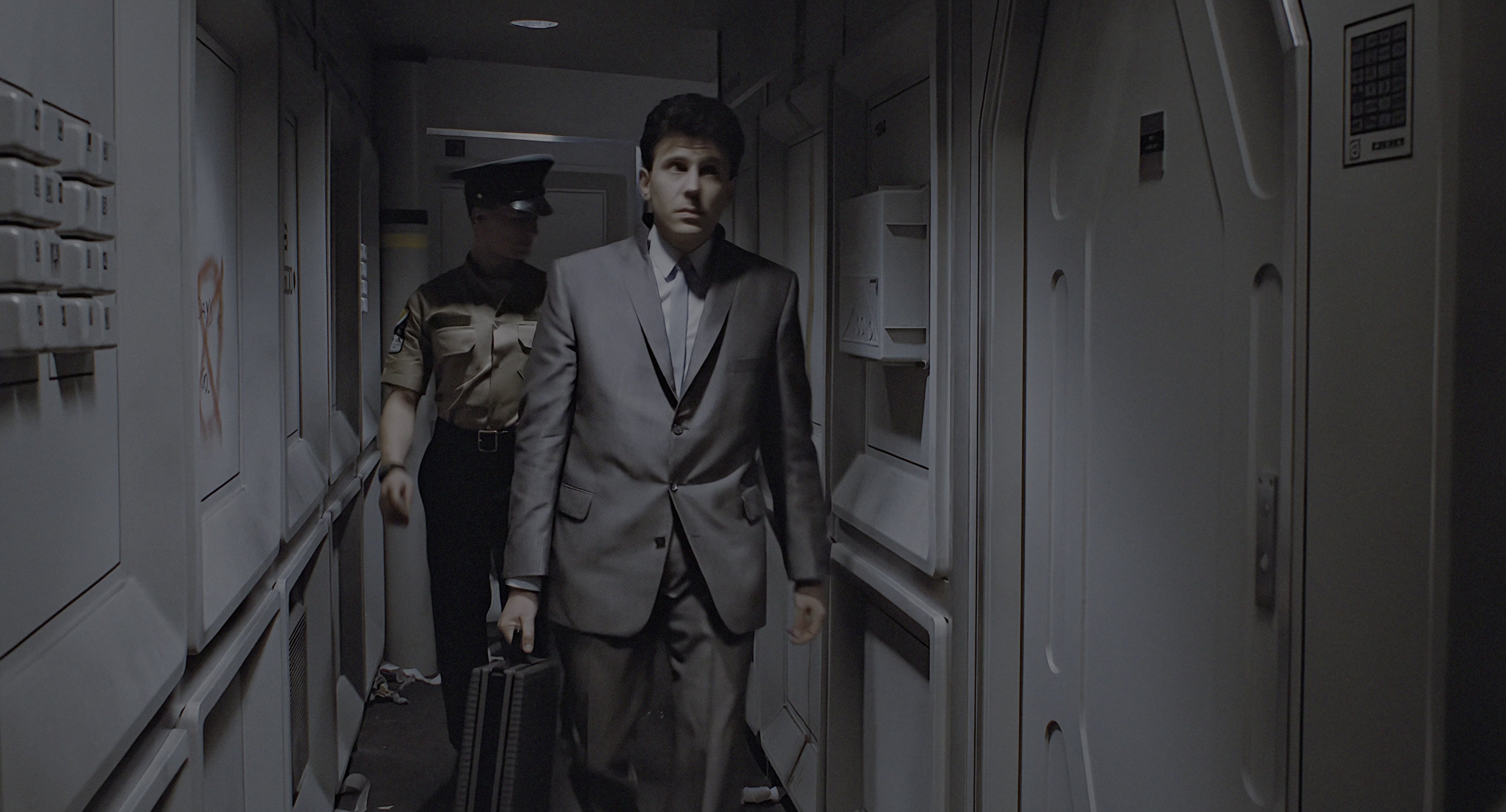 Aliens (1986), wide, 1.85:1 — film still