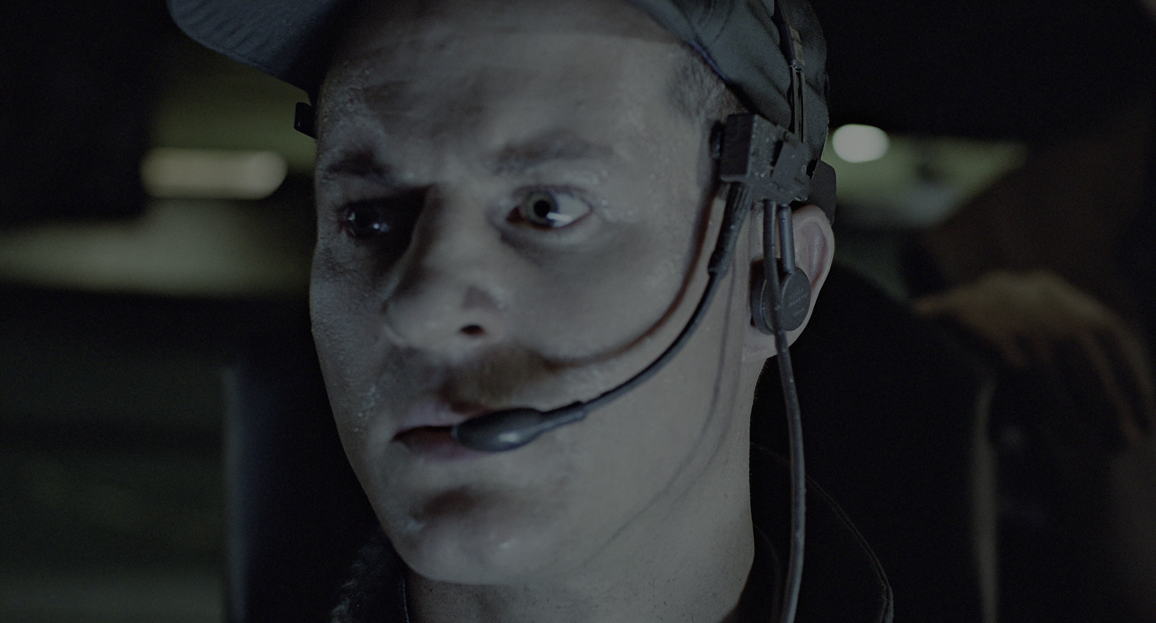 Aliens (1986), close, 1.85:1 — film still