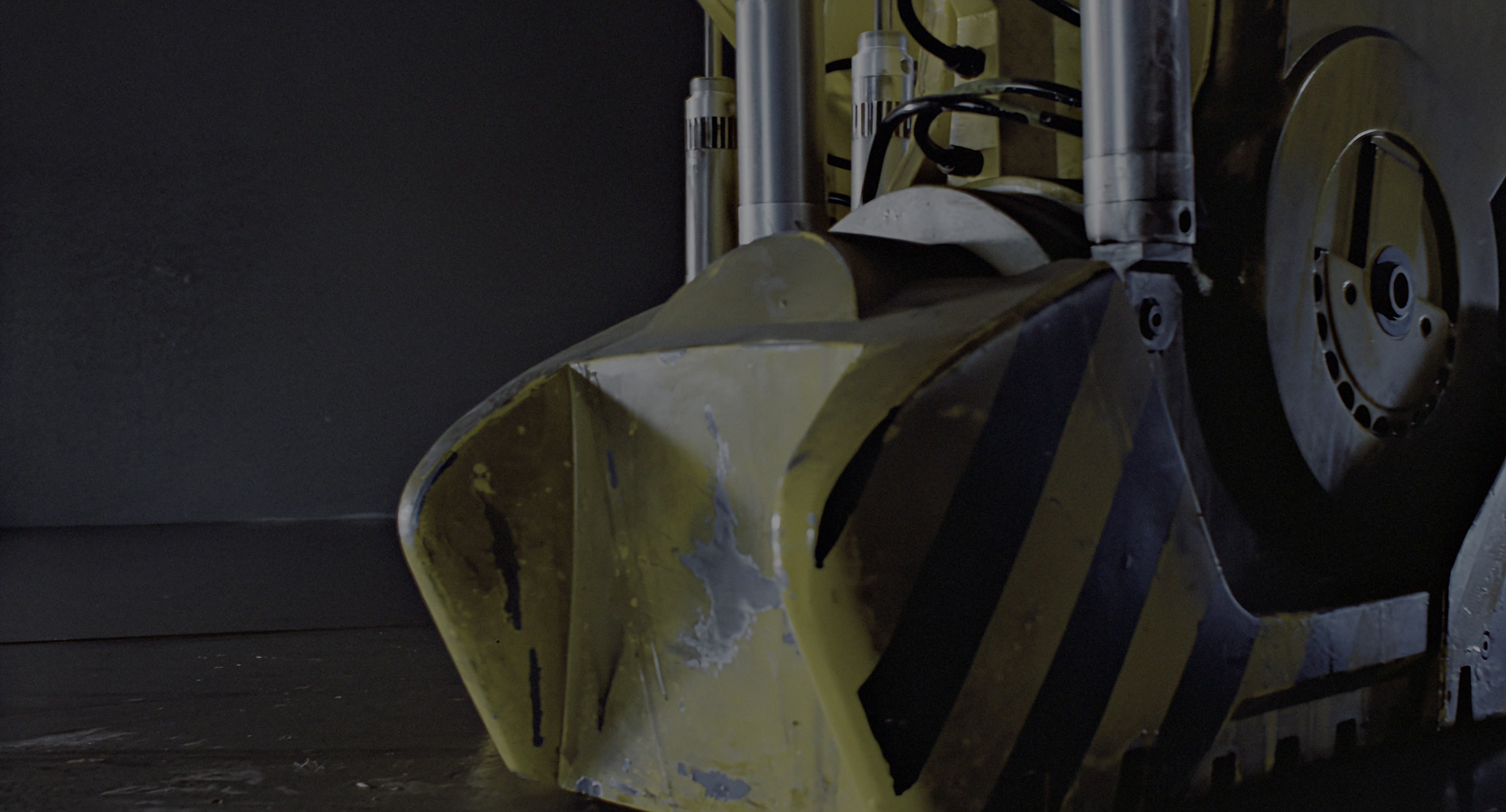 Aliens (1986), wide, 1.85:1 — film still