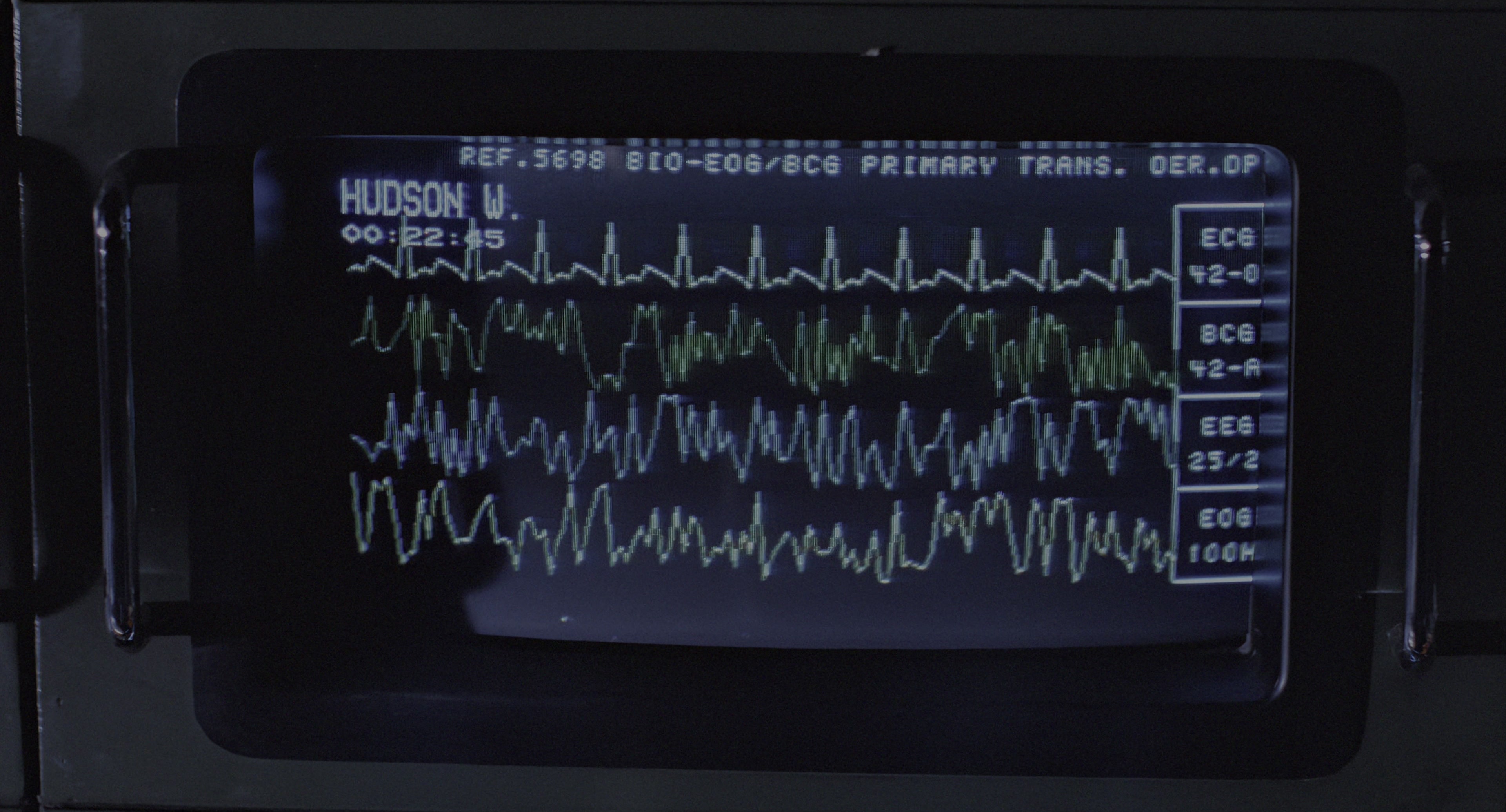 Aliens (1986), wide, 1.85:1 — film still