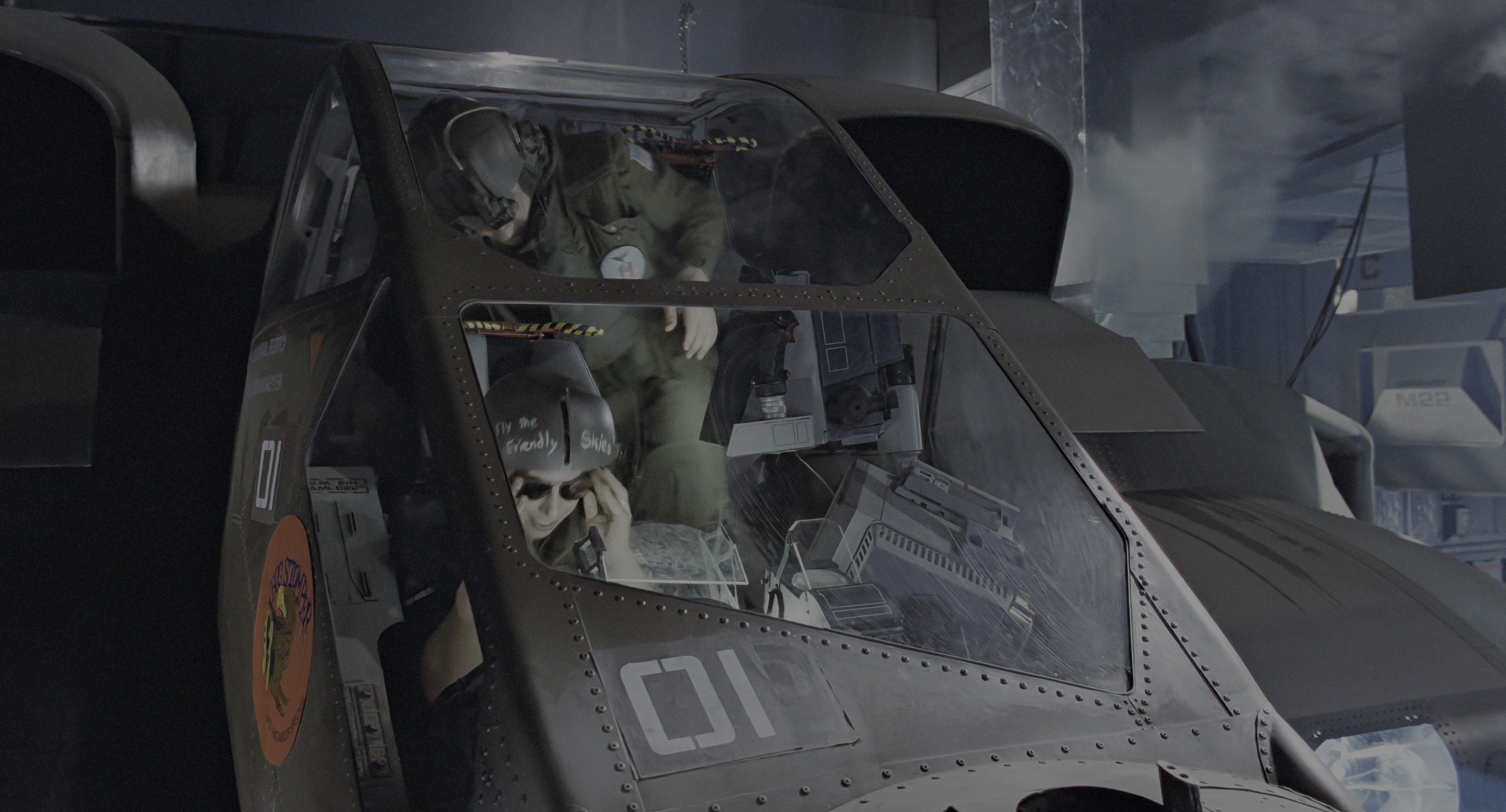 Aliens (1986), wide, 1.85:1 — film still
