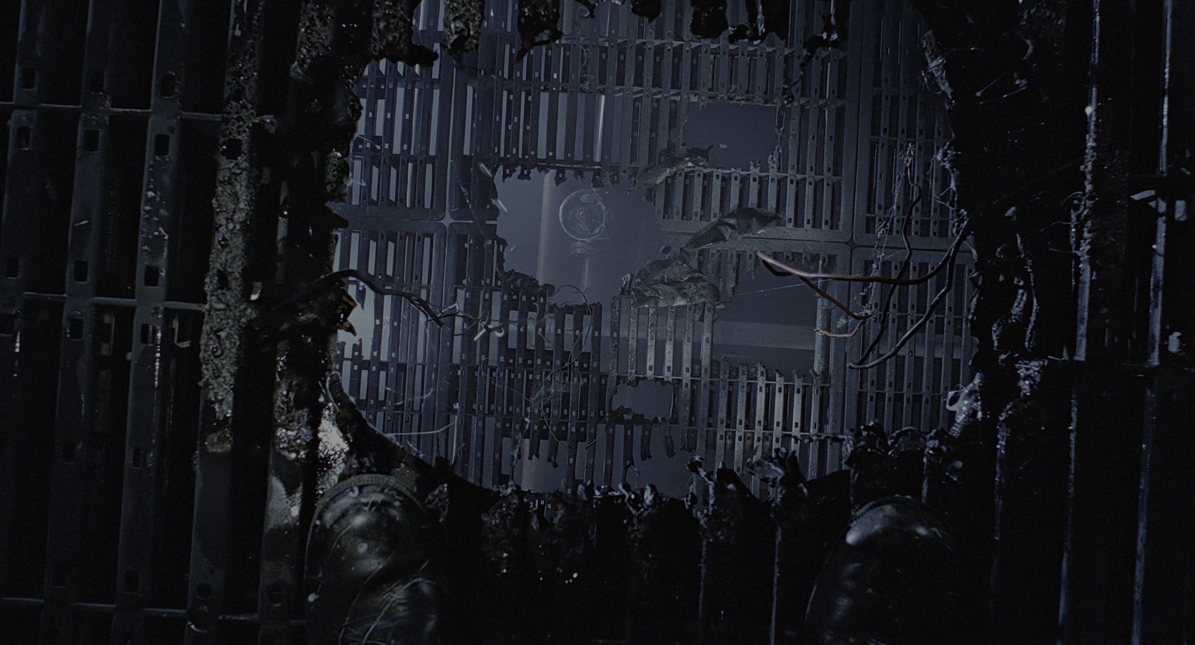 Aliens (1986), wide, 1.85:1 — film still