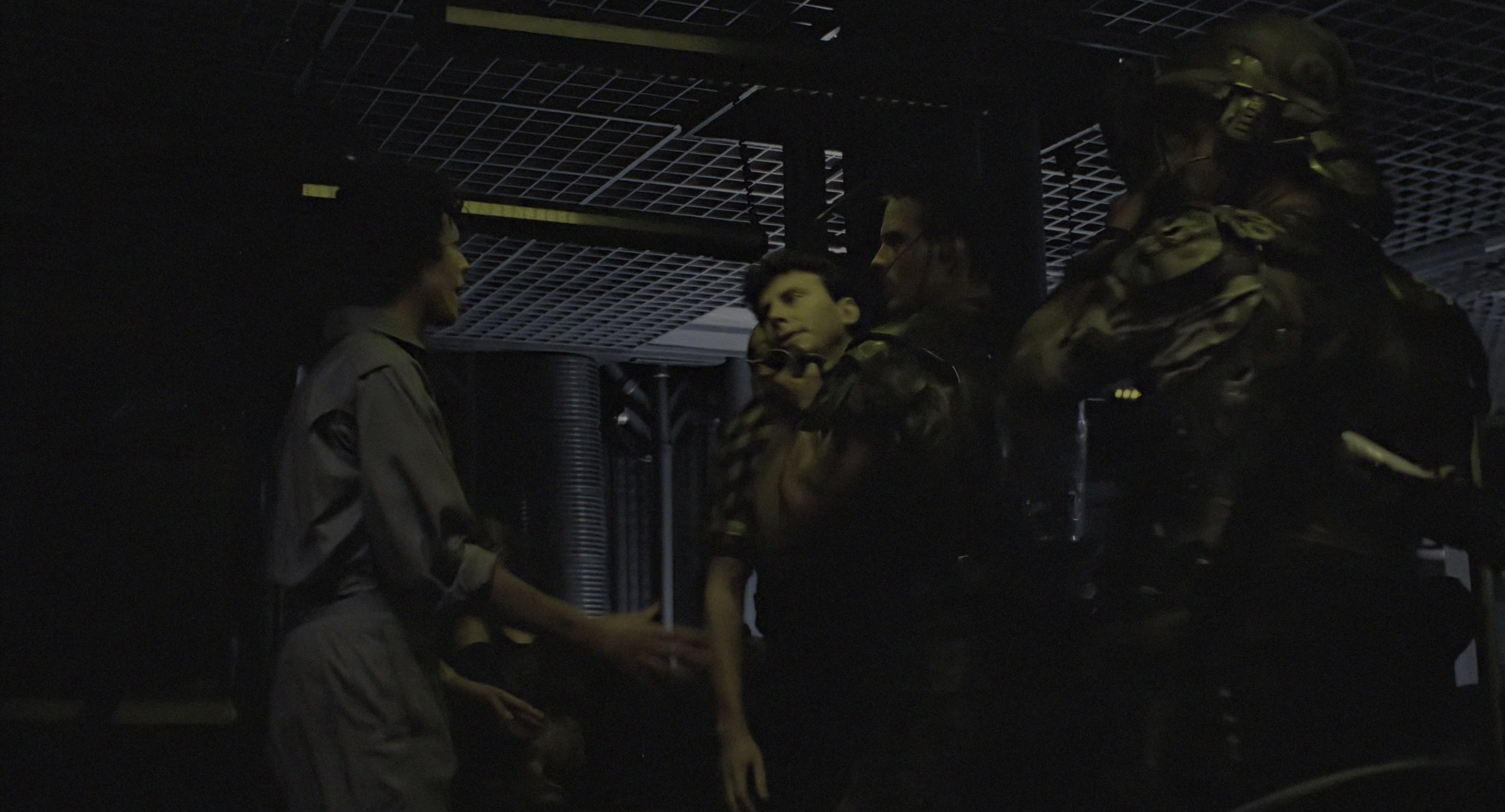 Aliens (1986), wide, 1.85:1 — film still