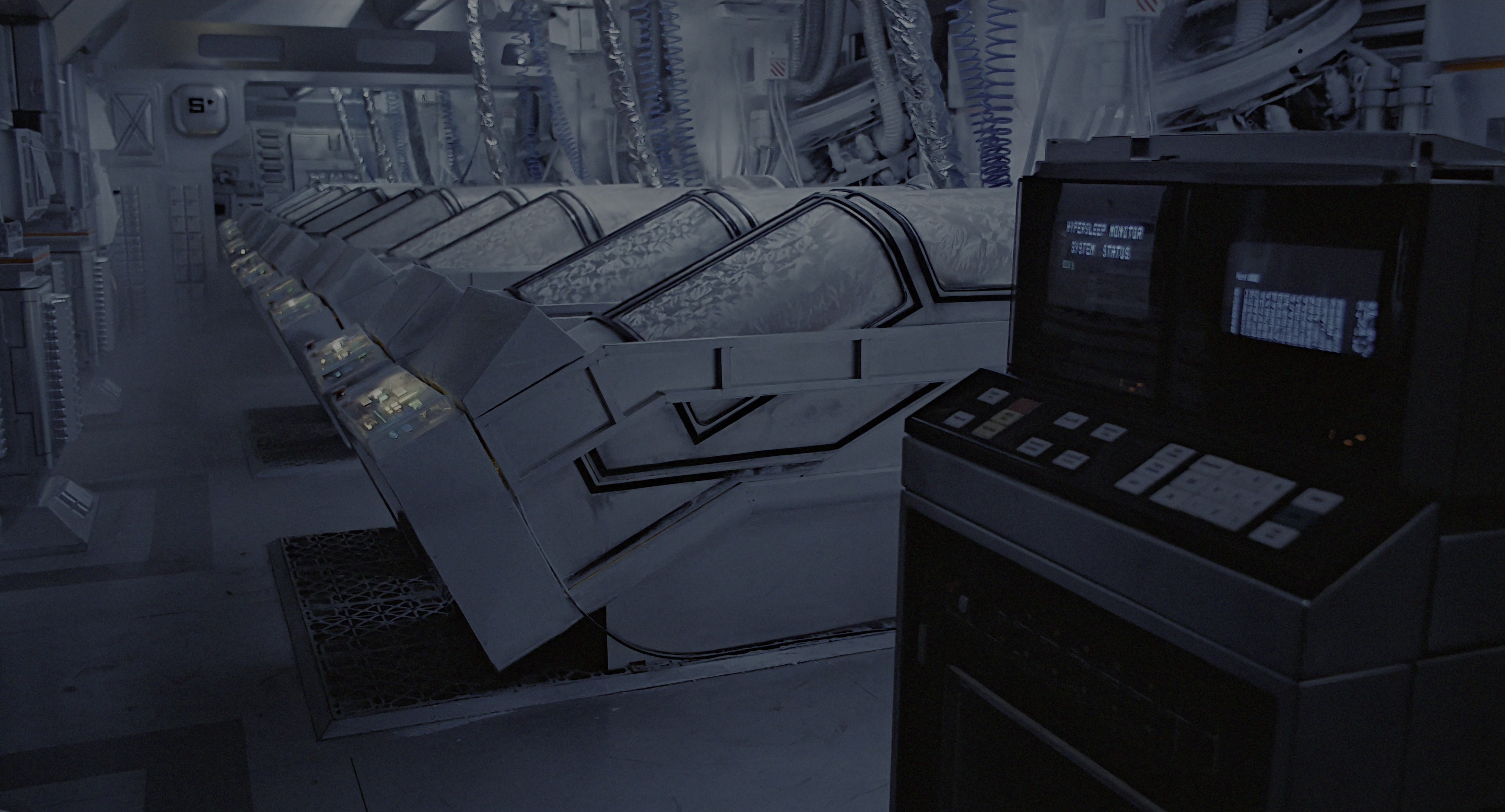 Aliens (1986), wide, 1.85:1 — film still