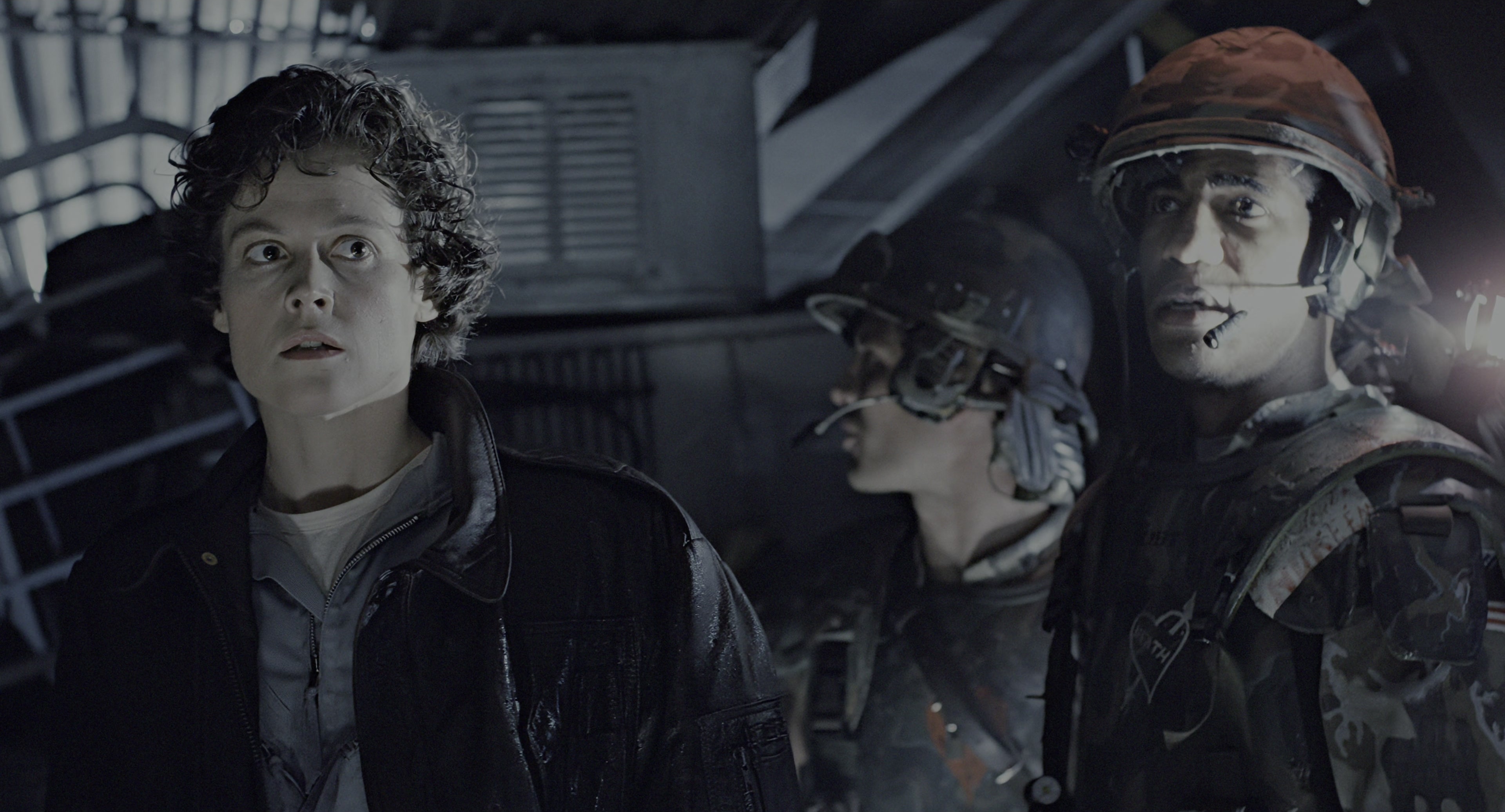 Aliens (1986), wide, 1.85:1 — film still