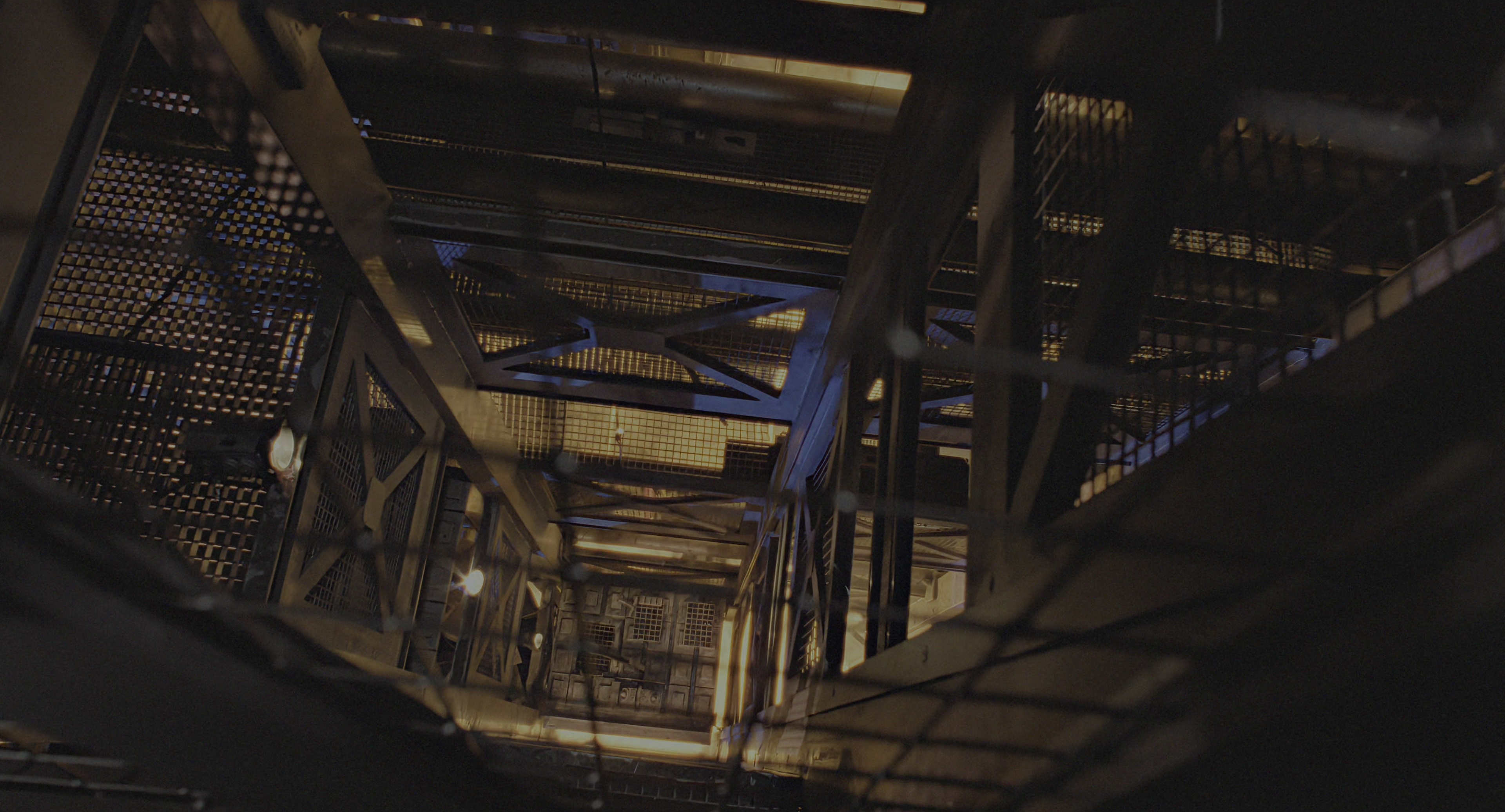 Aliens (1986), wide, 1.85:1 — film still