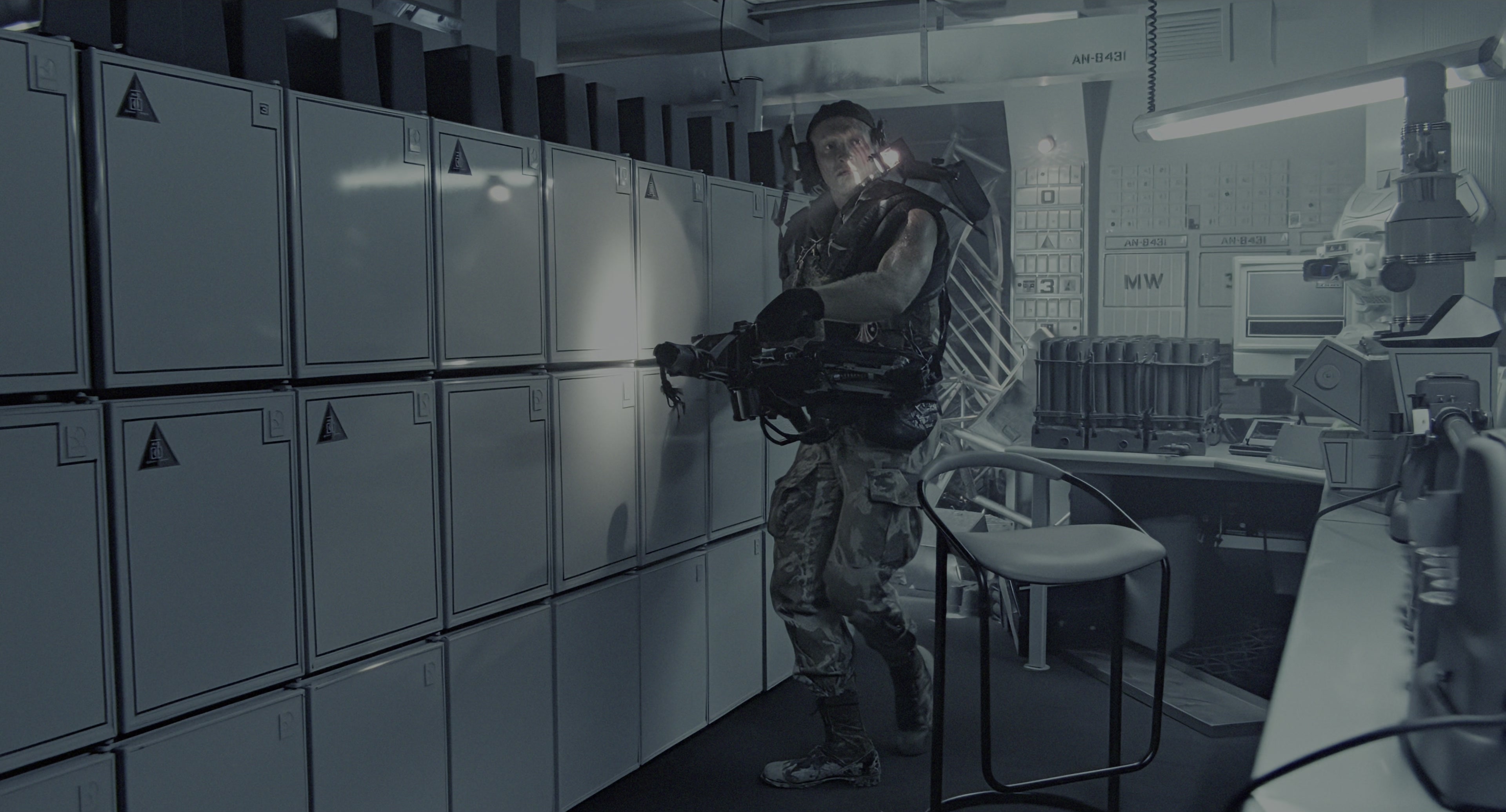 Aliens (1986), wide, 1.85:1 — film still