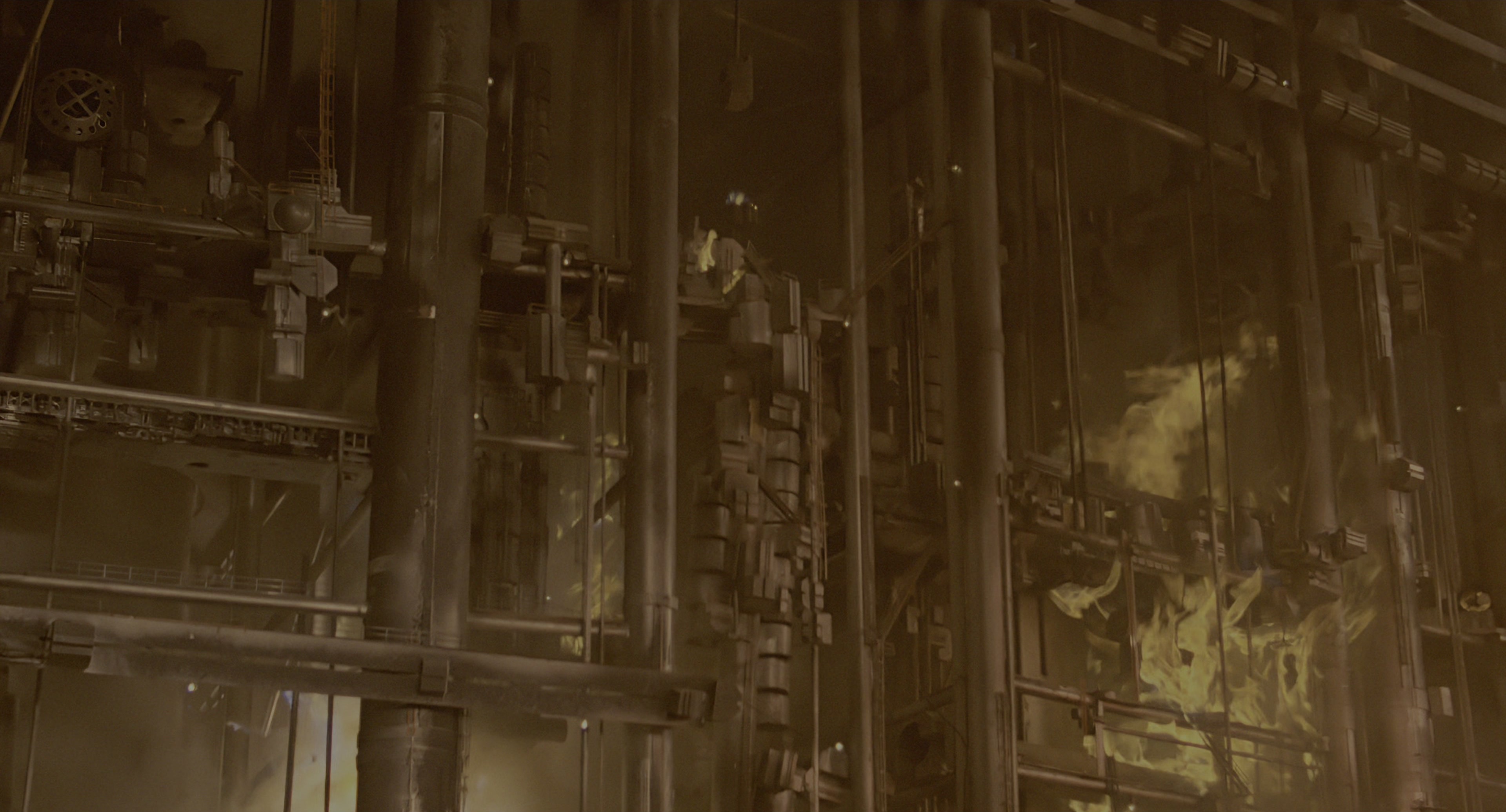 Aliens (1986), wide, 1.85:1 — film still