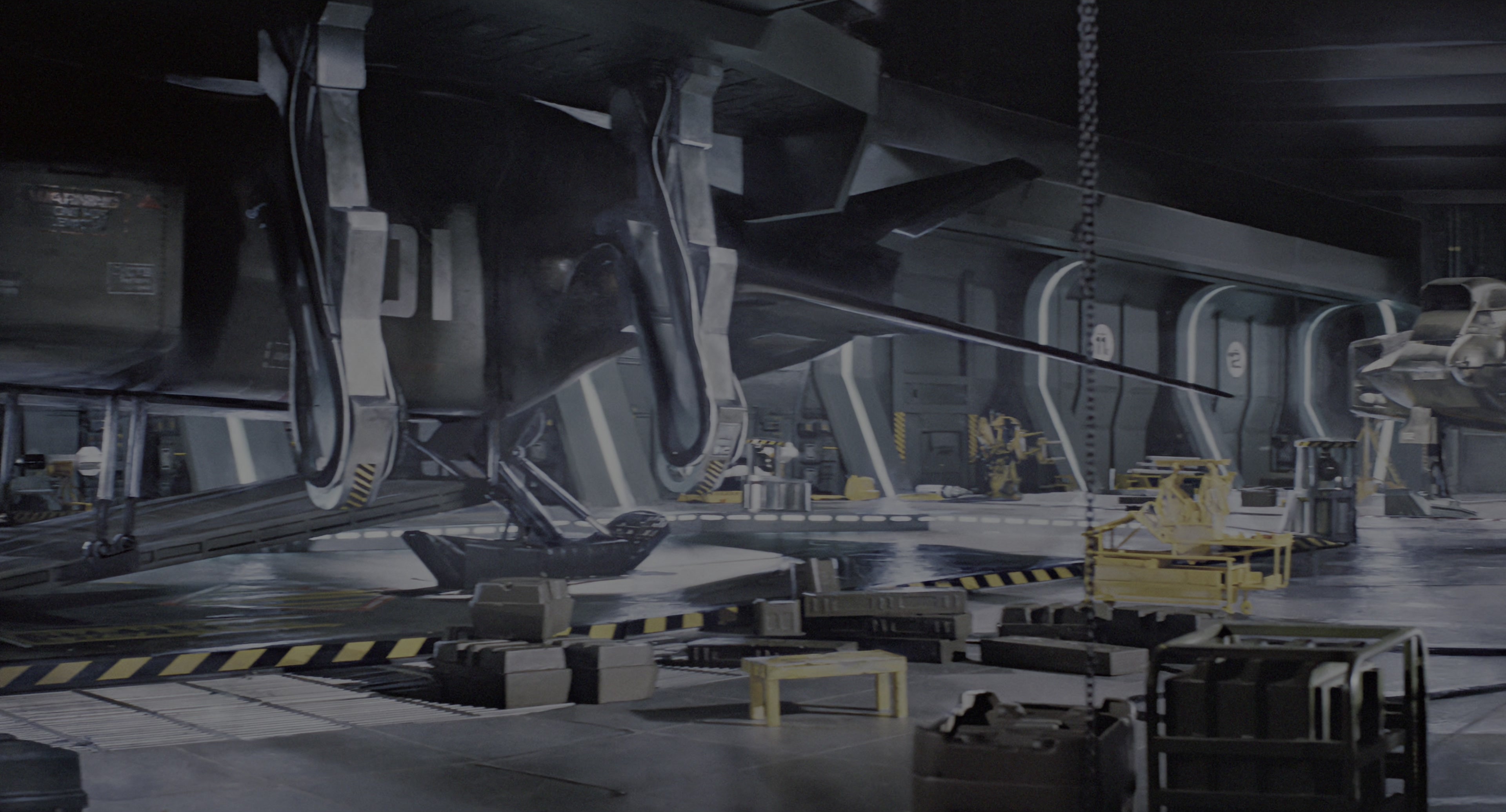 Aliens (1986), wide, 1.85:1 — film still