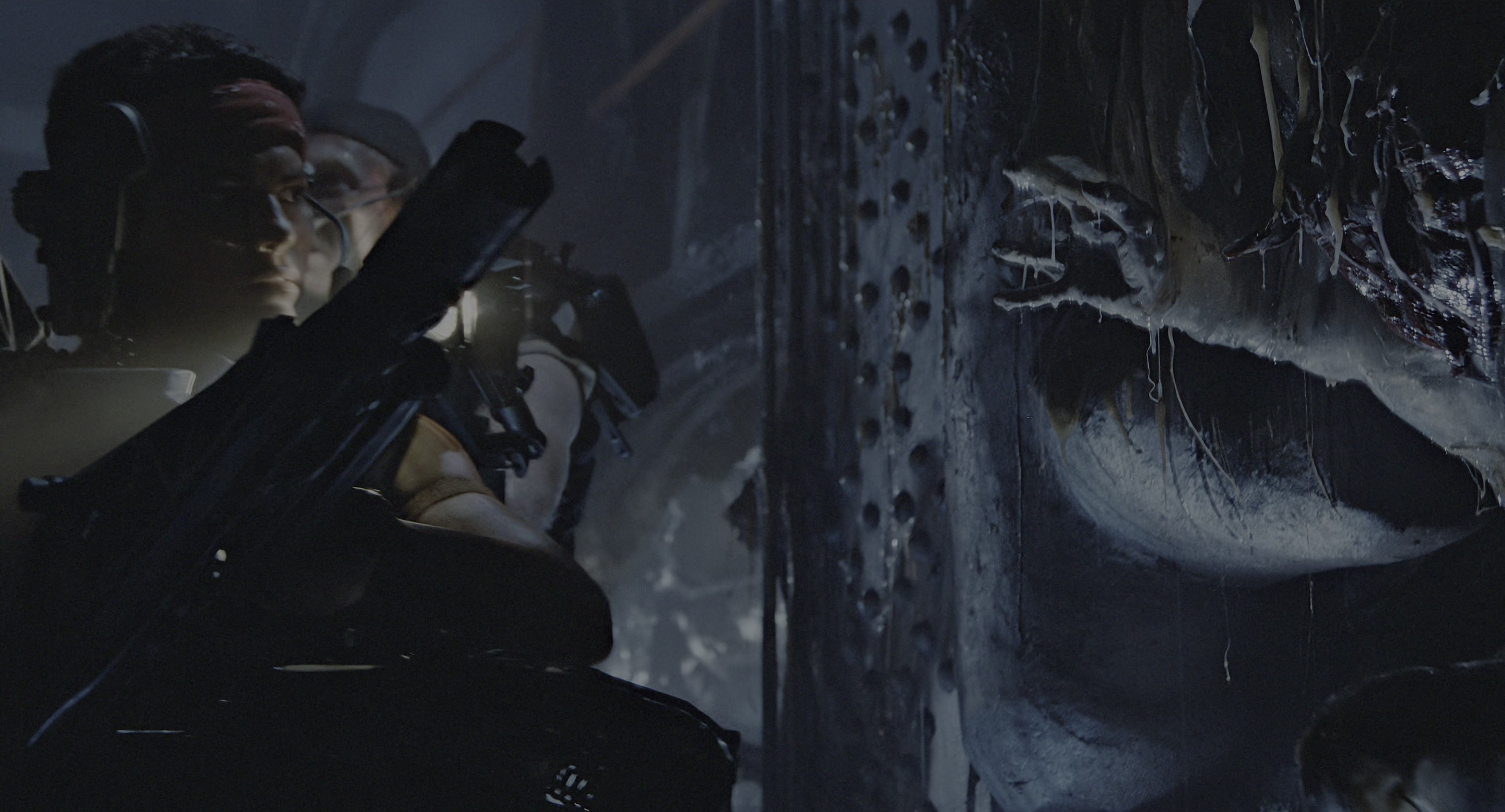 Aliens (1986), wide, 1.85:1 — film still