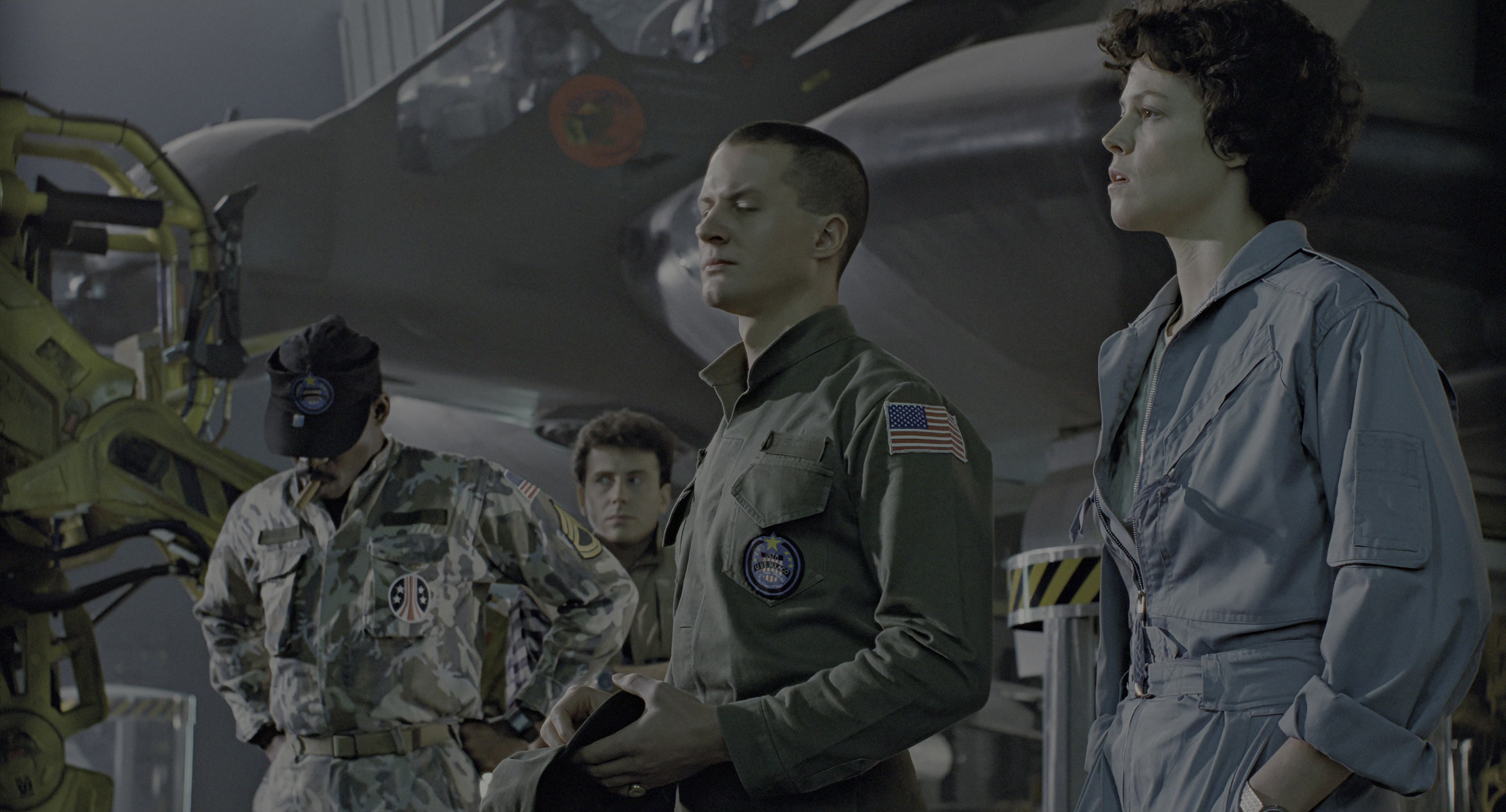 Aliens (1986), wide, 1.85:1 — film still