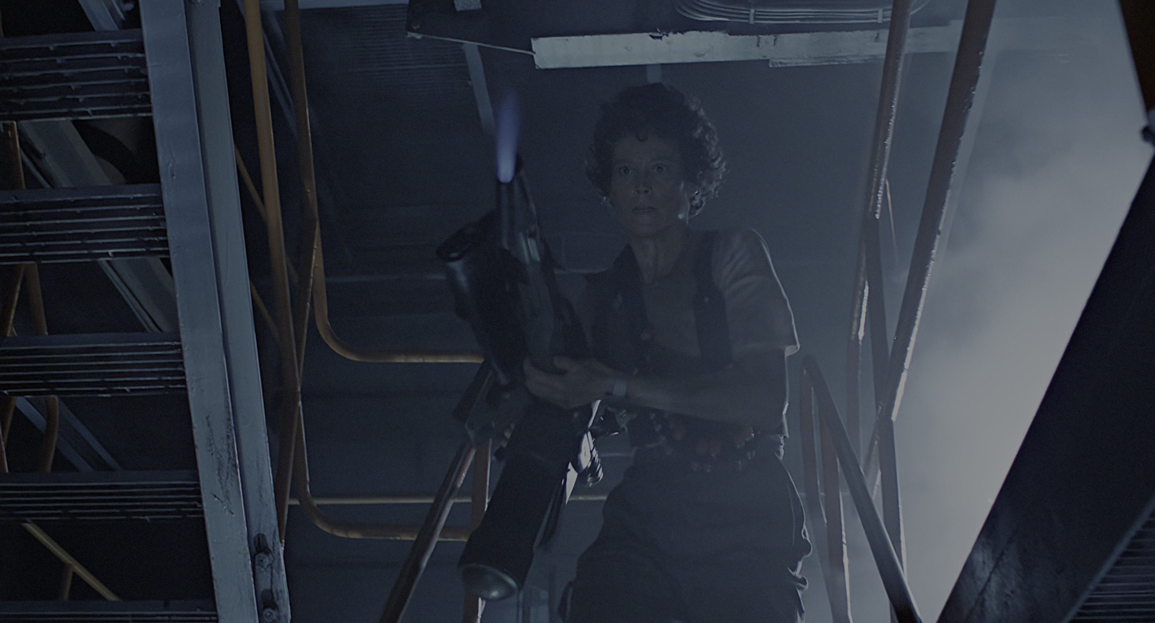 Aliens (1986), wide, 1.85:1 — film still