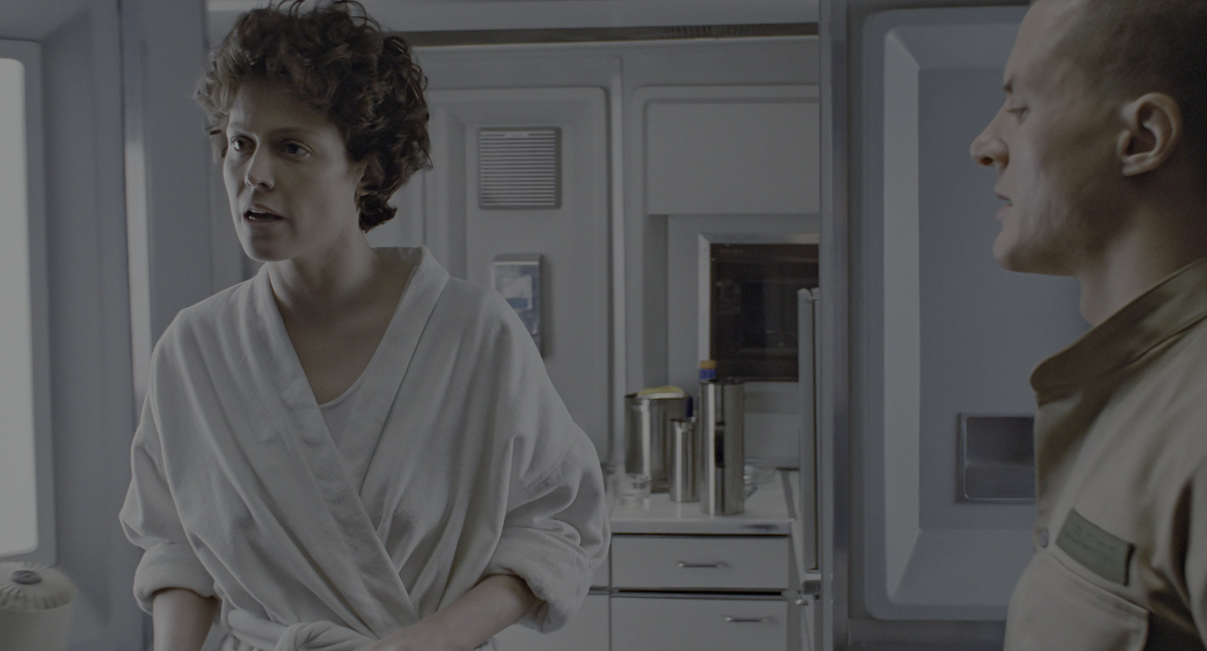 Aliens (1986), wide, 1.85:1 — film still