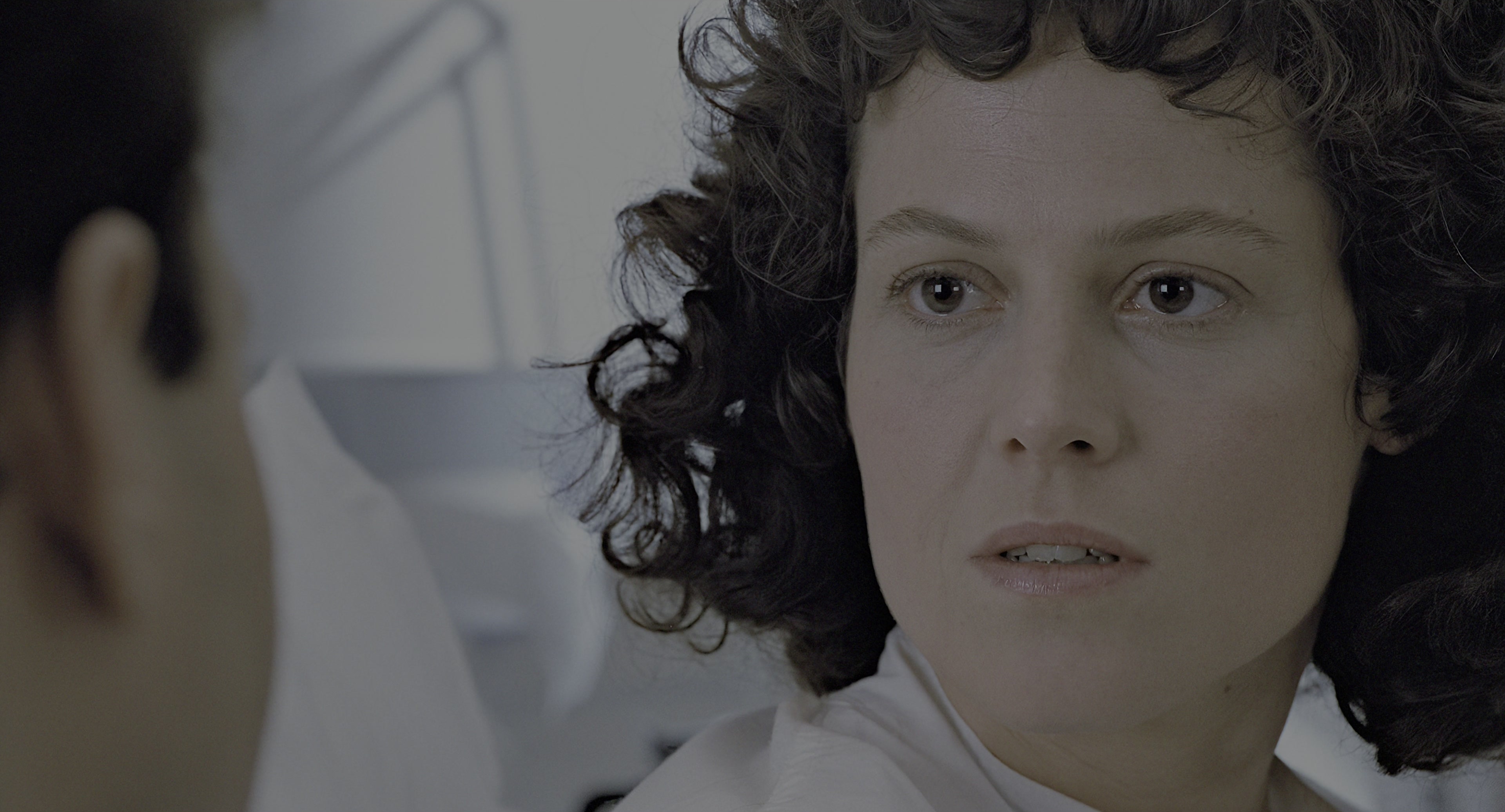 Aliens (1986), close, 1.85:1 — film still