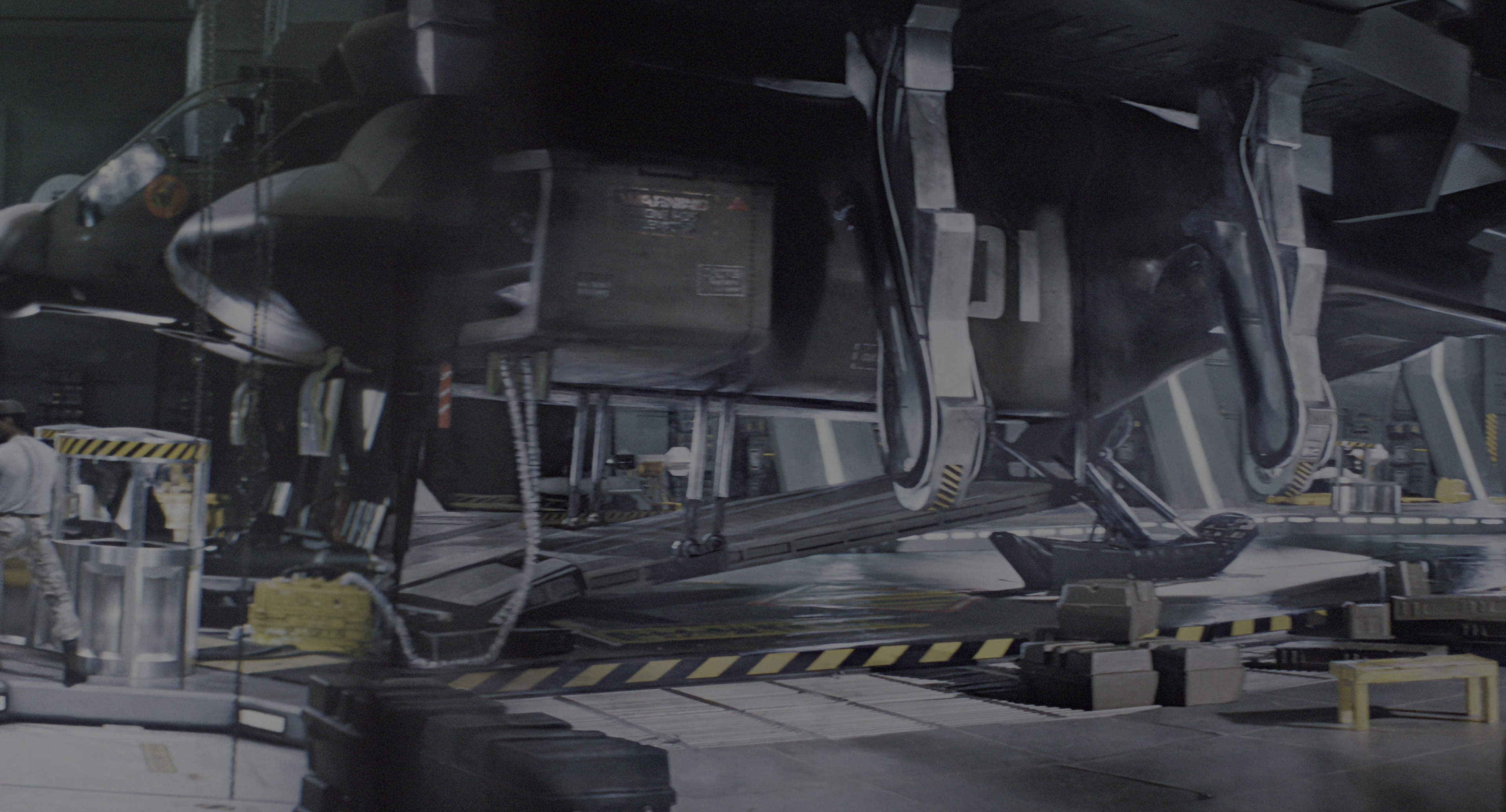 Aliens (1986), wide, 1.85:1 — film still