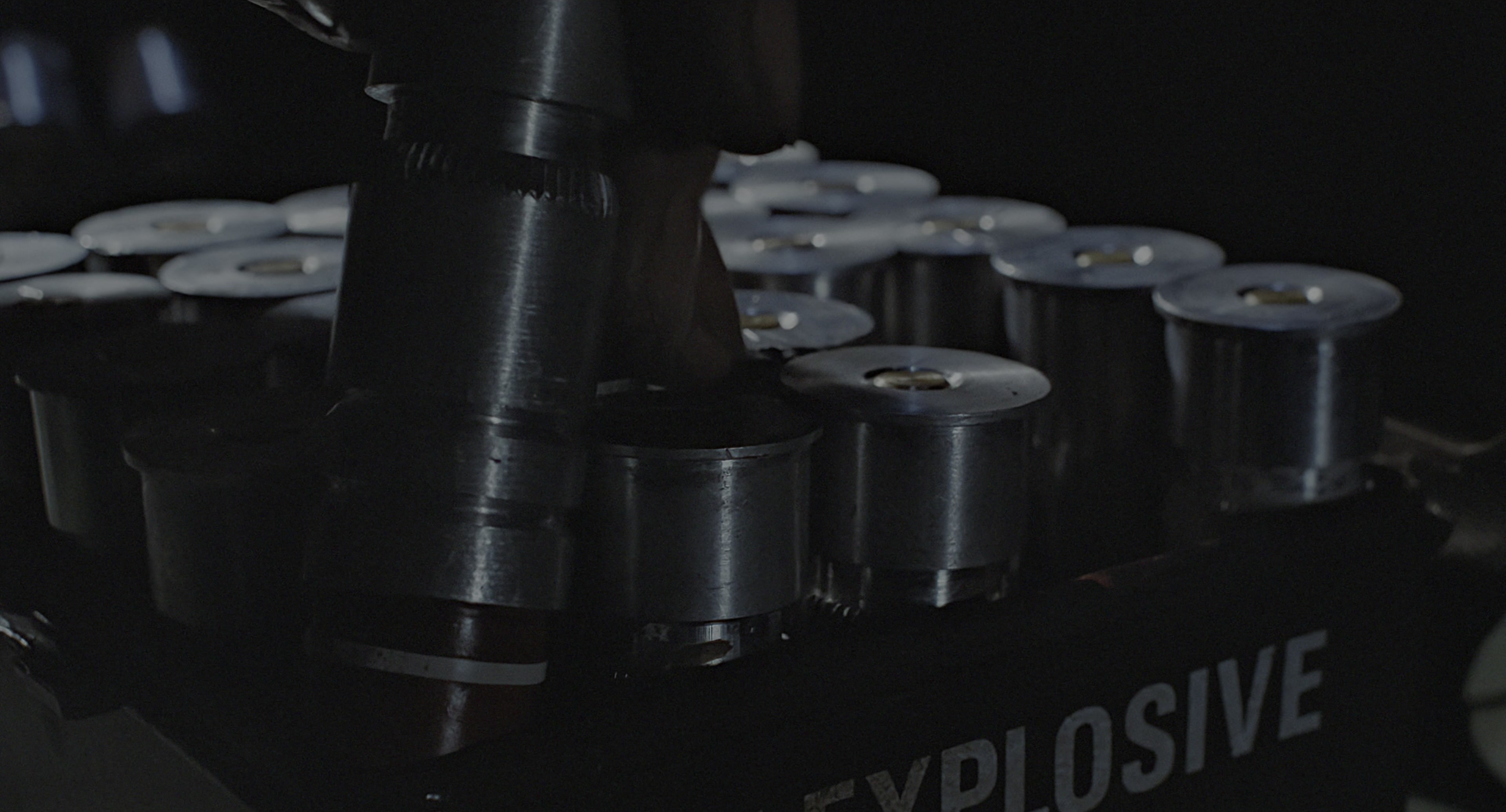 Aliens (1986), wide, 1.85:1 — film still