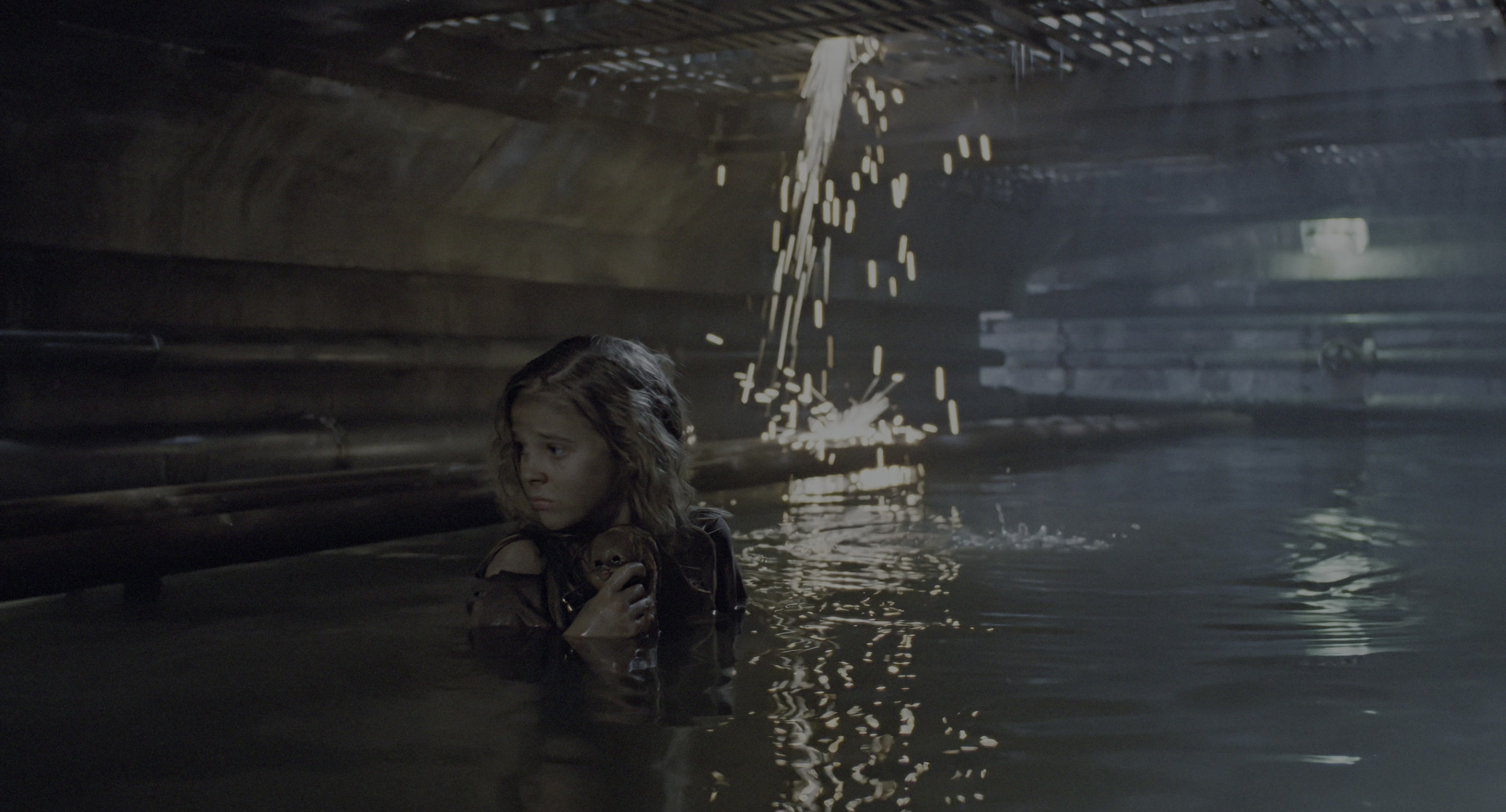 Aliens (1986), wide, 1.85:1 — film still