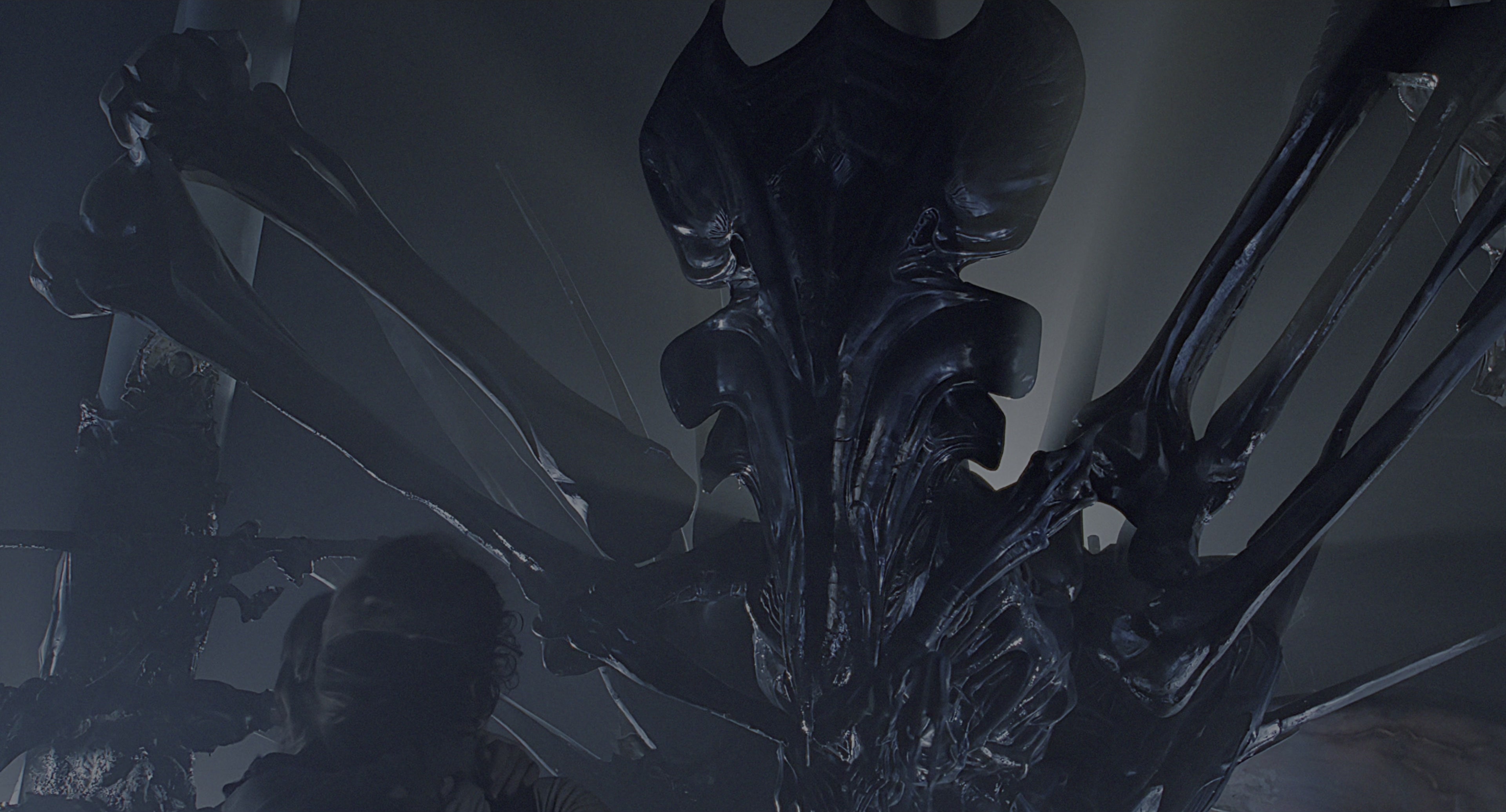 Aliens (1986), wide, 1.85:1 — film still