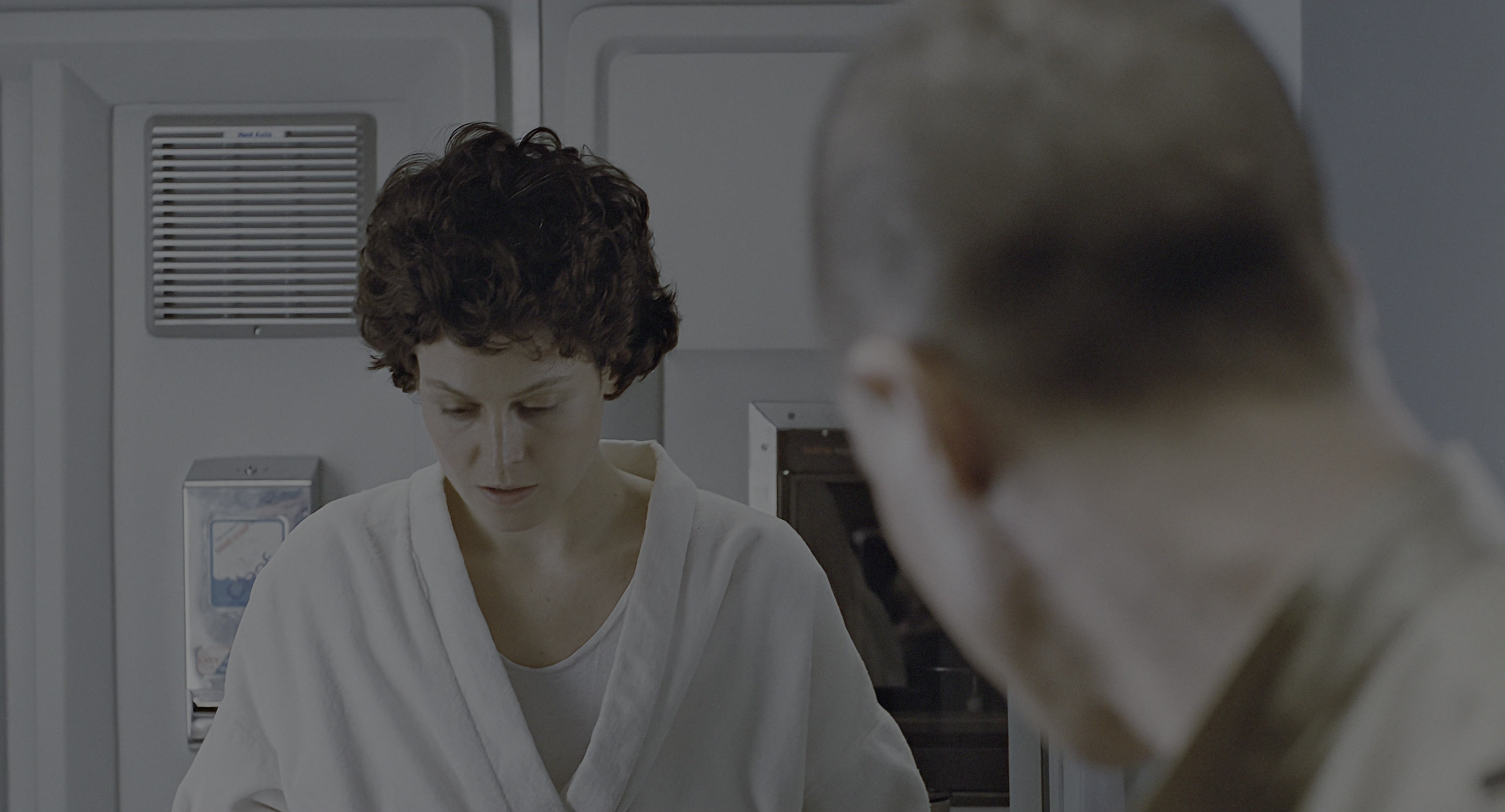 Aliens (1986), wide, 1.85:1 — film still