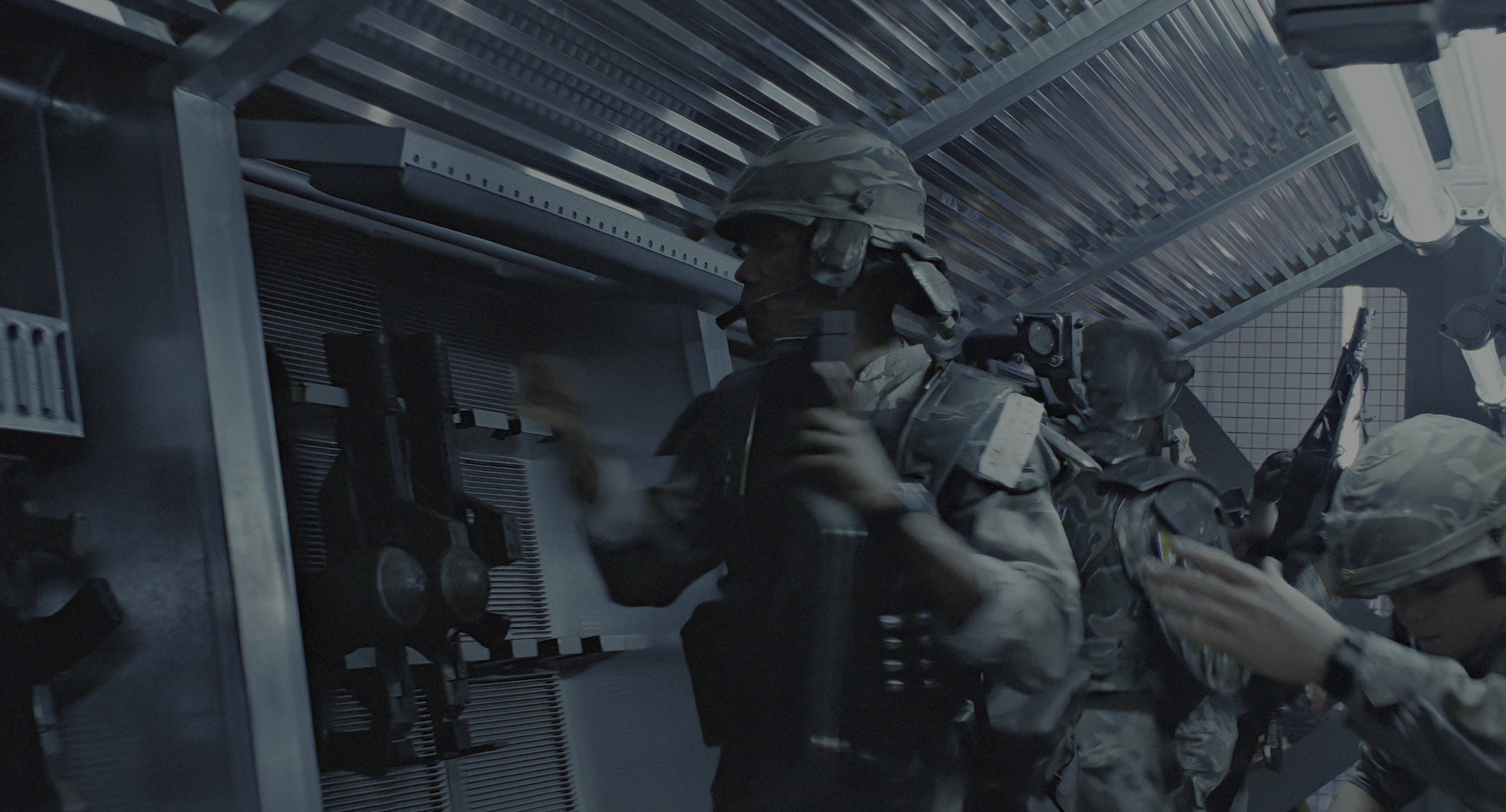 Aliens (1986), wide, 1.85:1 — film still
