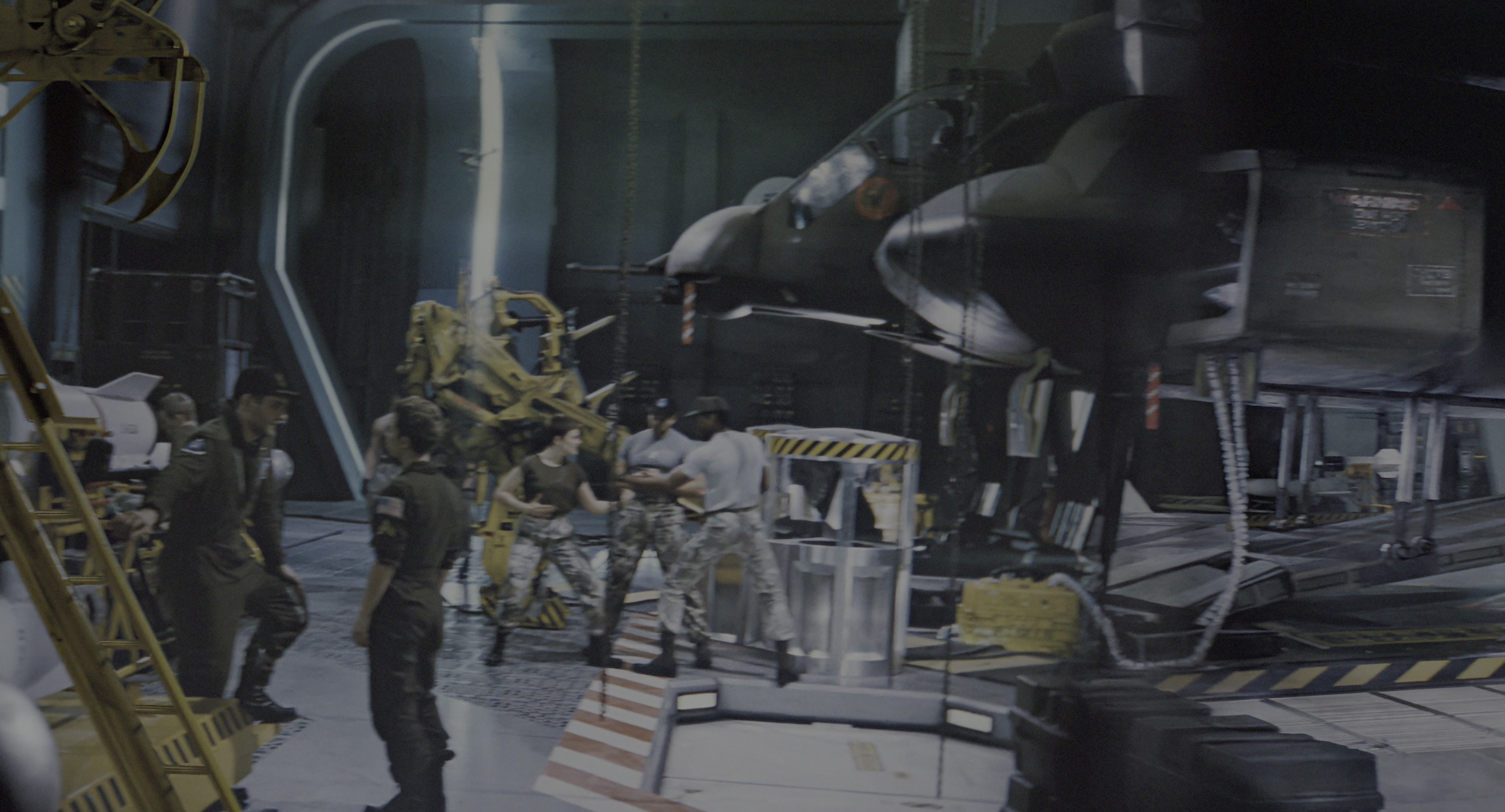 Aliens (1986), wide, 1.85:1 — film still